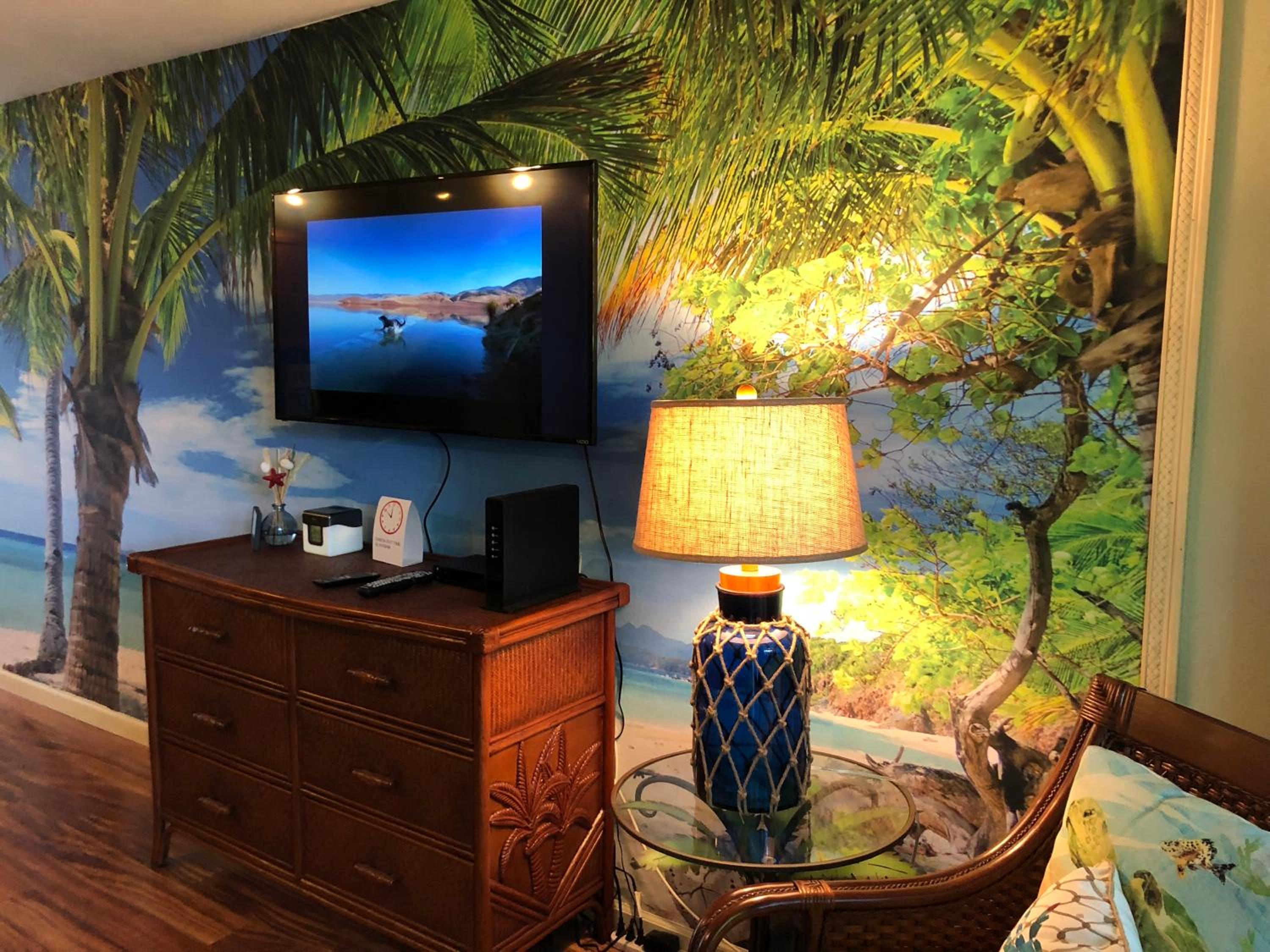 BOOK CHRISTMAS AND WINTER DATES HERE - ISLANDER CoNDOS