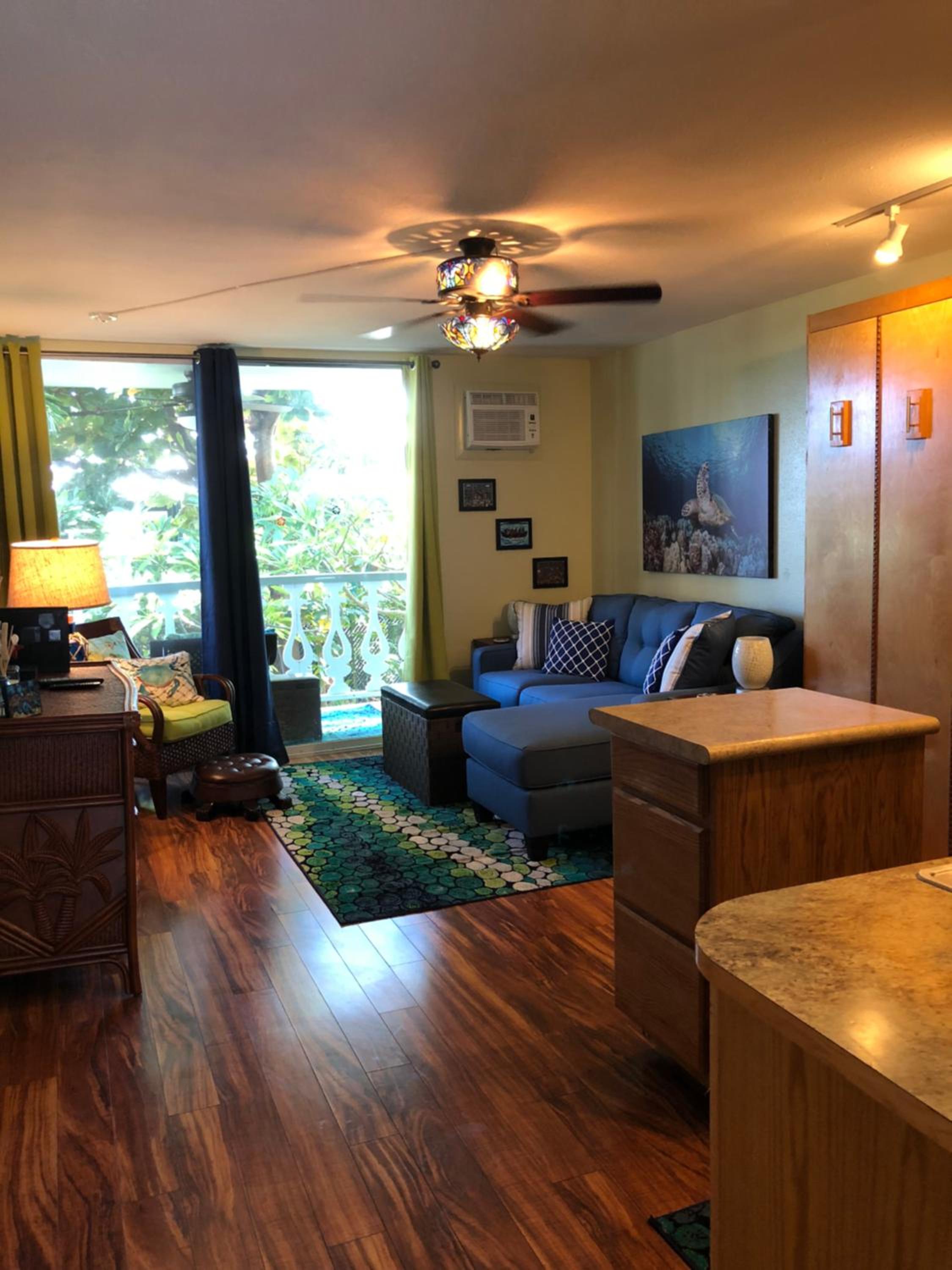 BOOK CHRISTMAS AND WINTER DATES HERE - ISLANDER CoNDOS