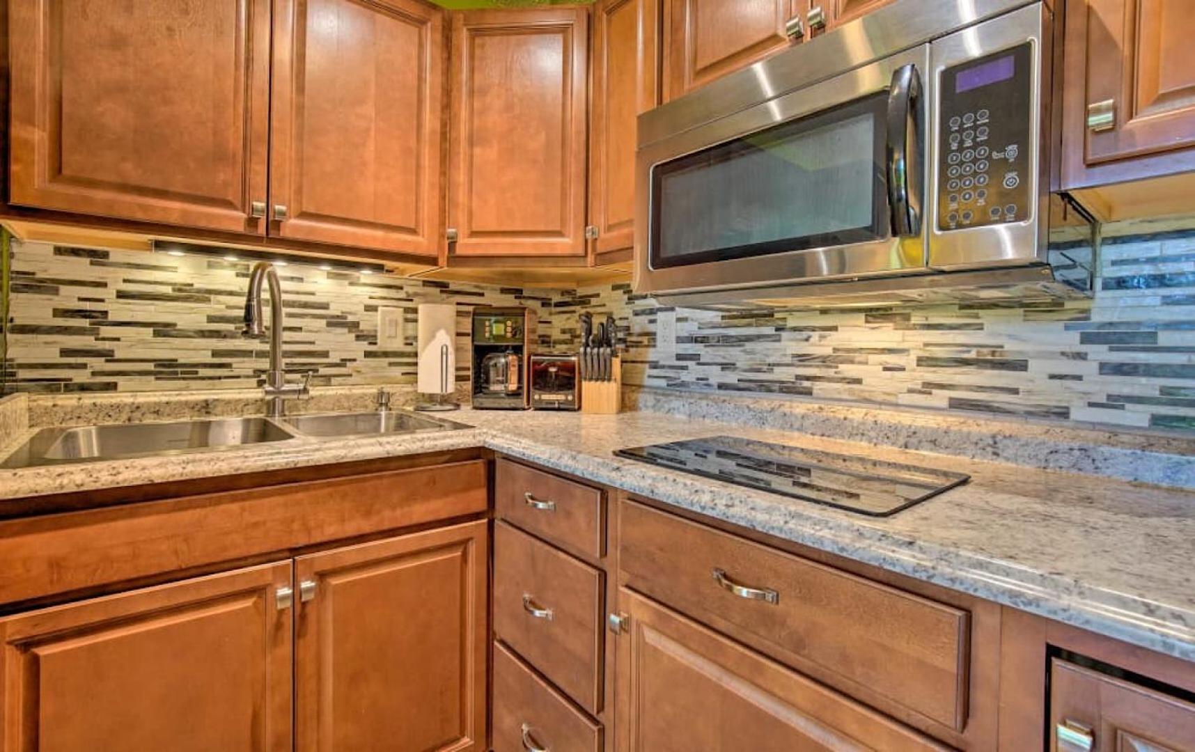 BOOK CHRISTMAS AND WINTER DATES HERE - ISLANDER CoNDOS