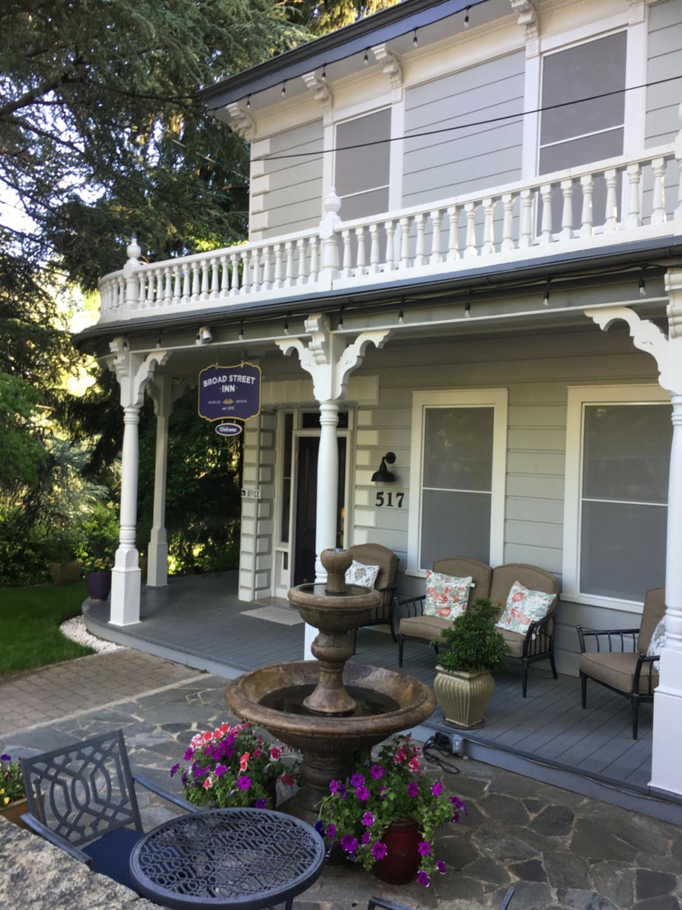 Broad Street Inn