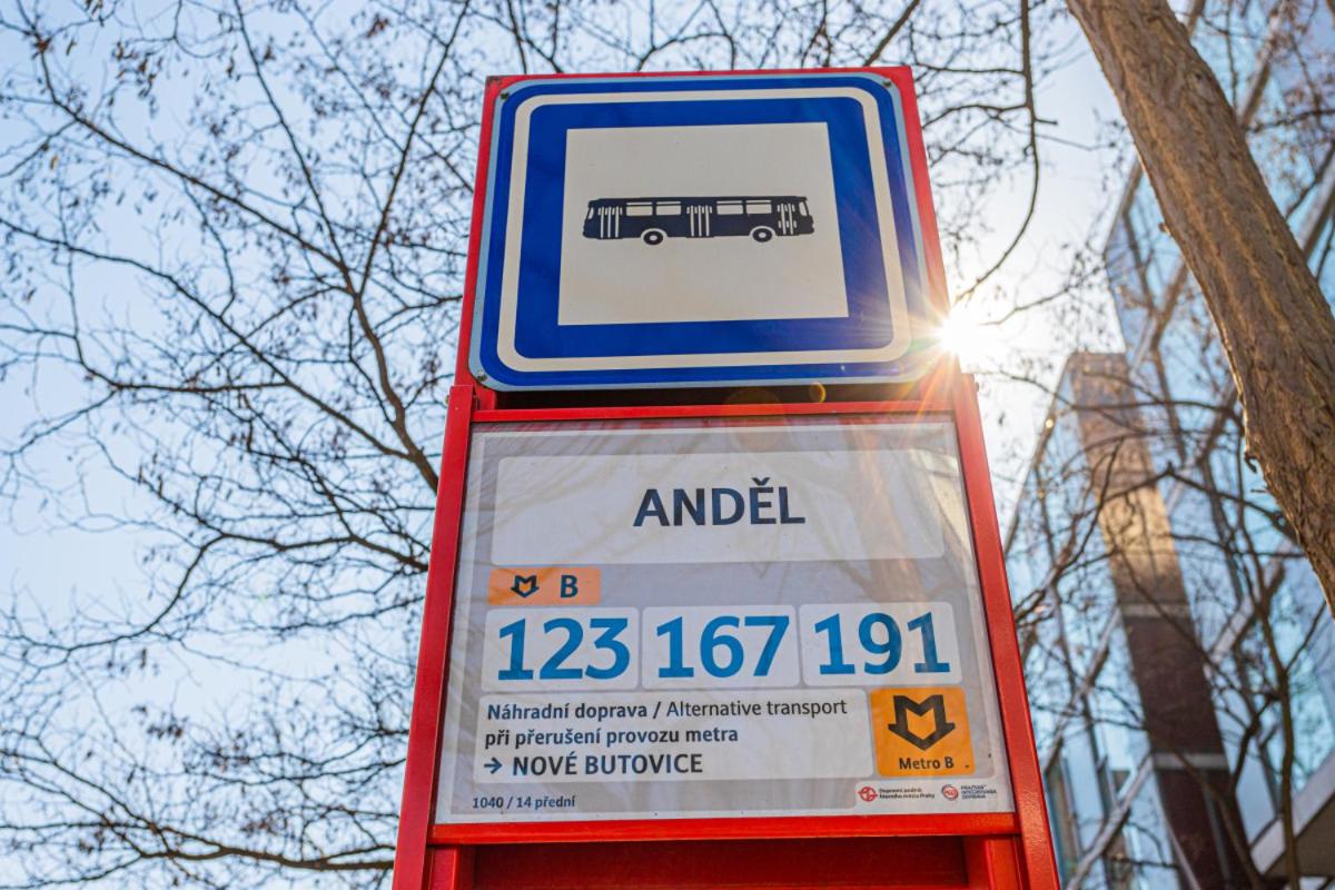 Business Studio Andel, 10 min to Centre, NETFLIX, Paid Parking