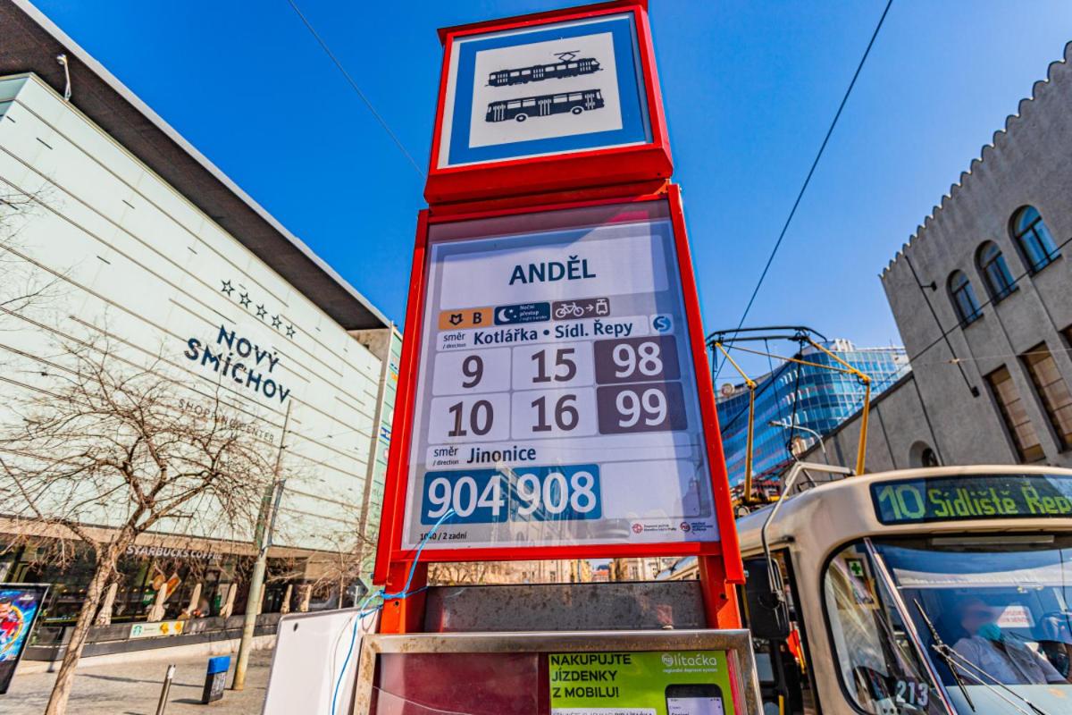 Business Studio Andel, 10 min to Centre, NETFLIX, Paid Parking