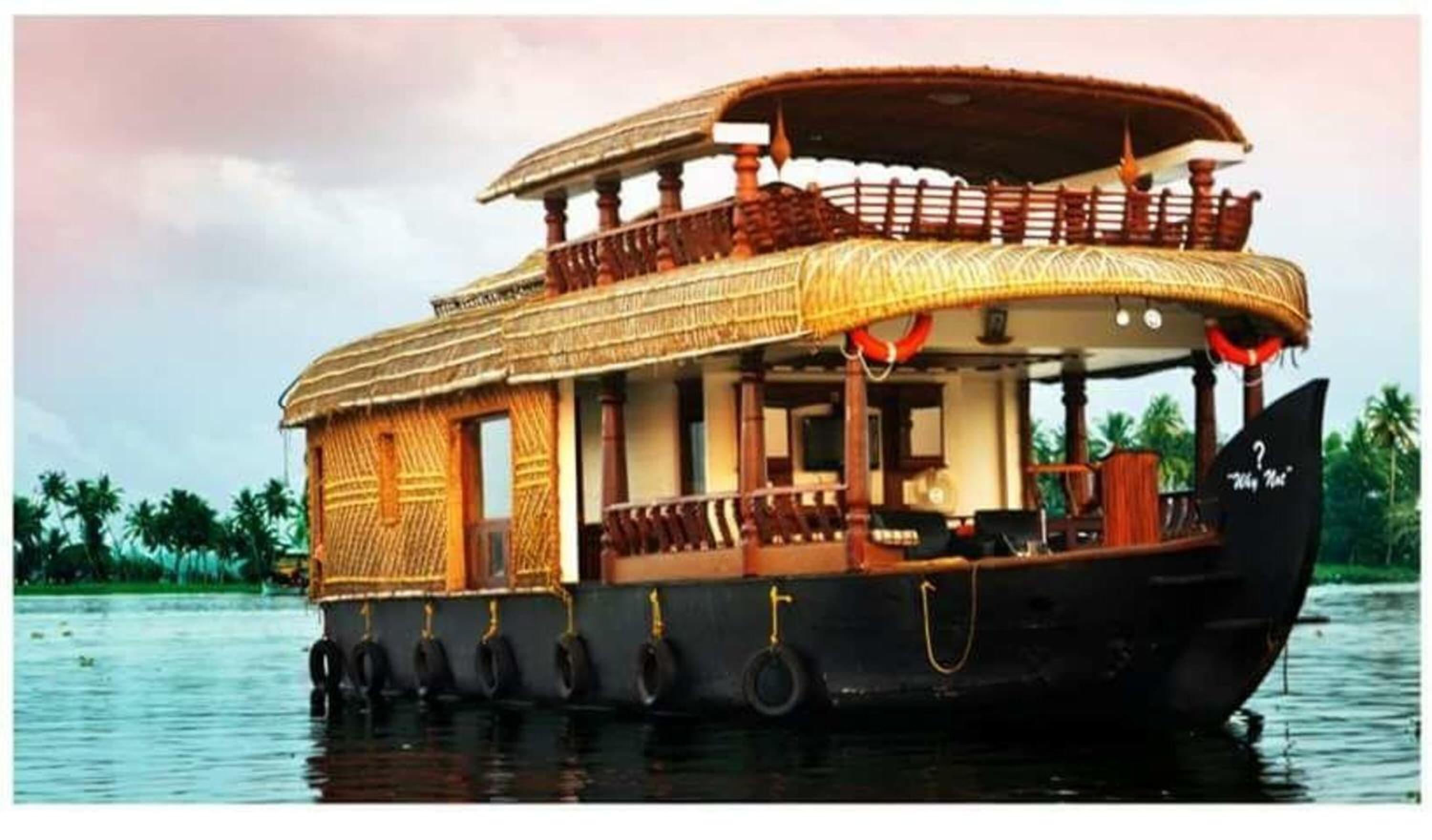 Cosy Premium Houseboats