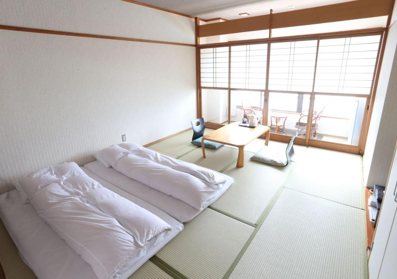 Sakuraya