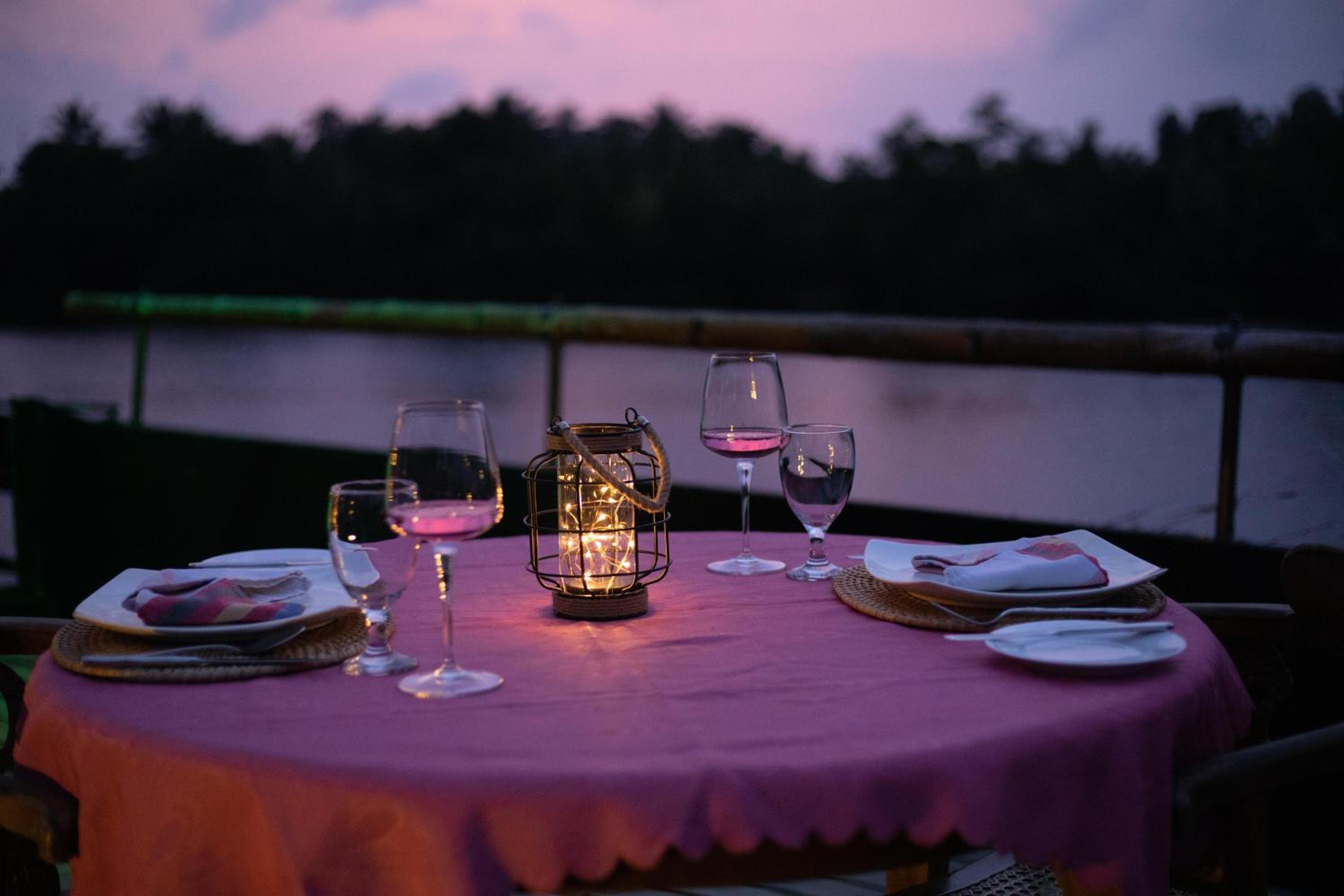 Yathra Houseboat