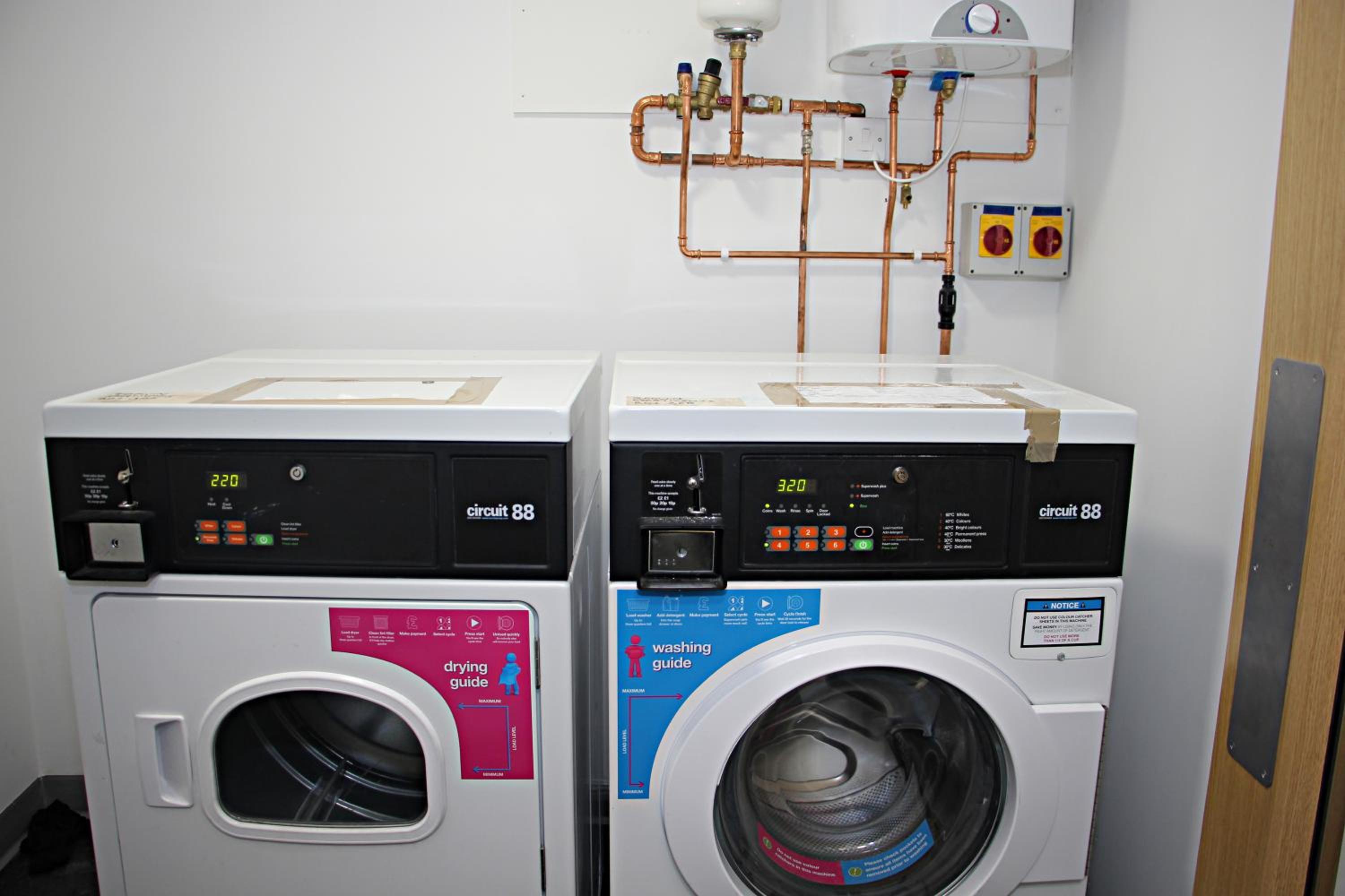 Photo 8