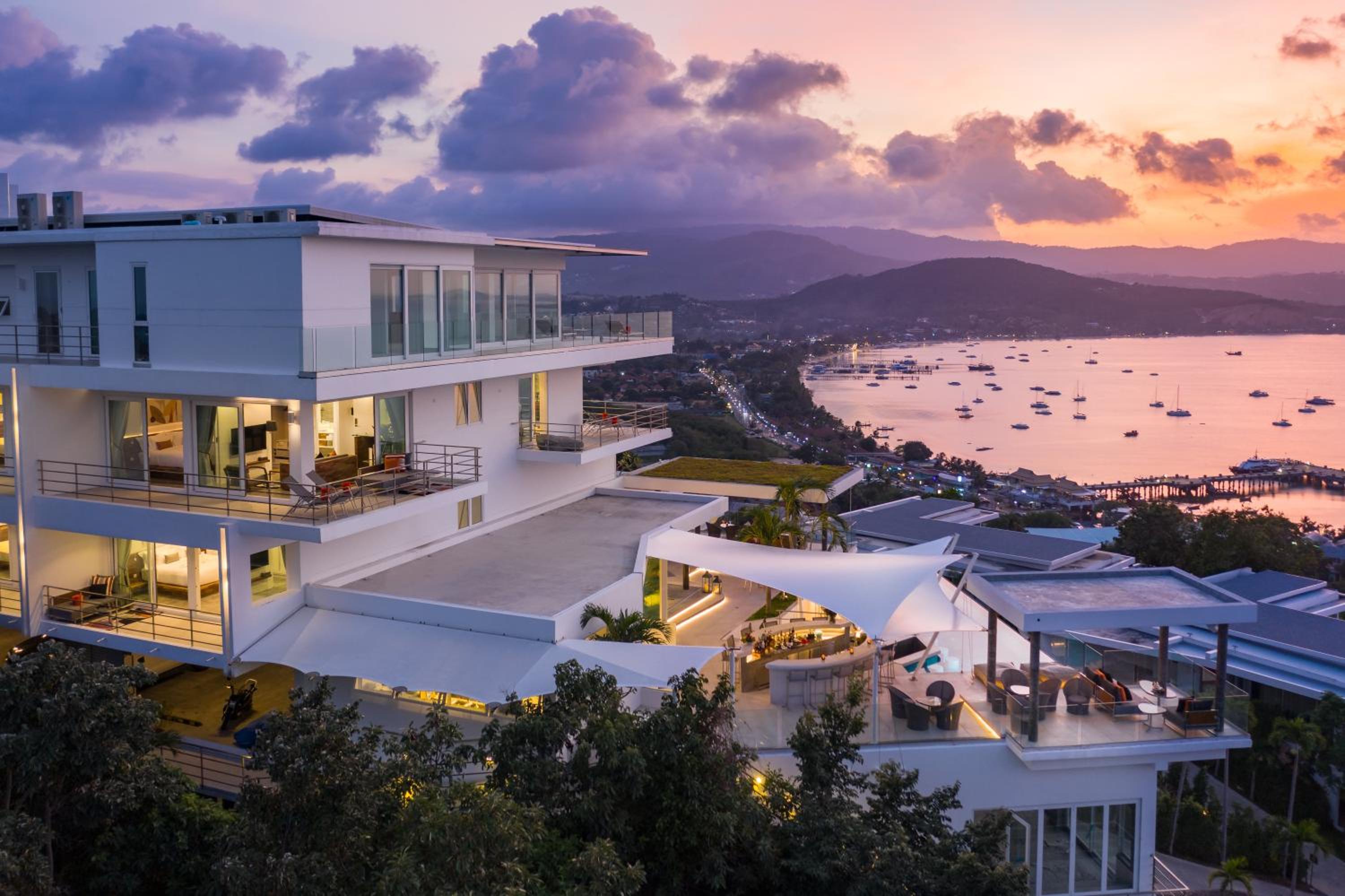 UniQue BoutiQue Resort