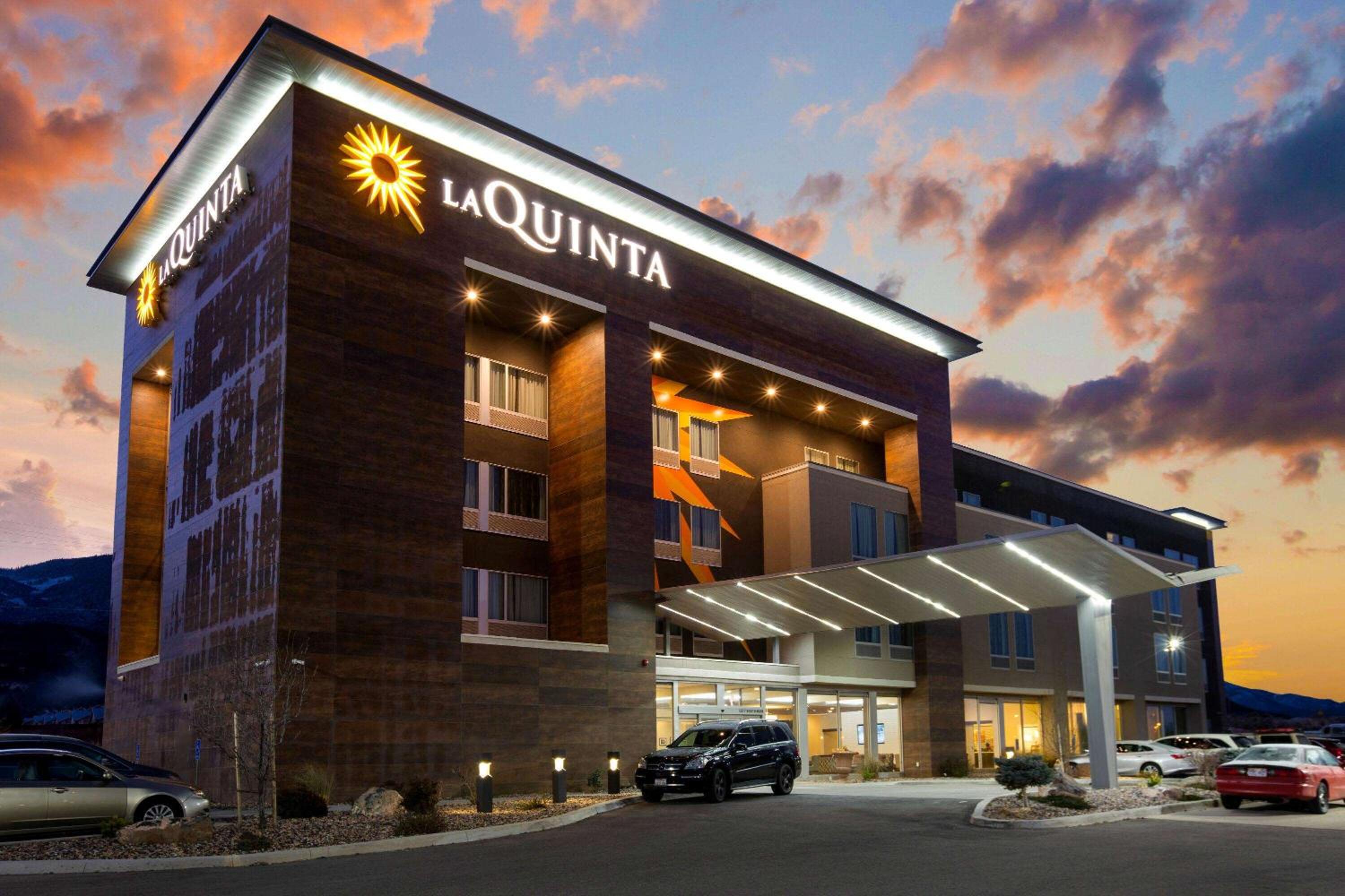 Cedar City Vacations - La Quinta by Wyndham Cedar City - Property Image 1