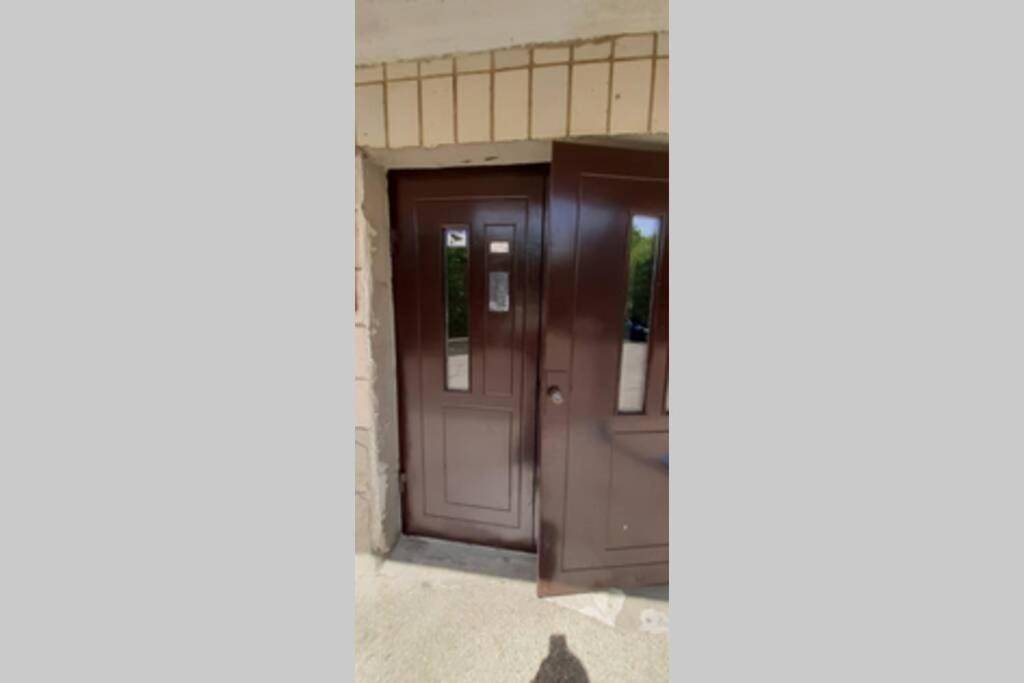 Family apartment in the heart of Rivne view 4