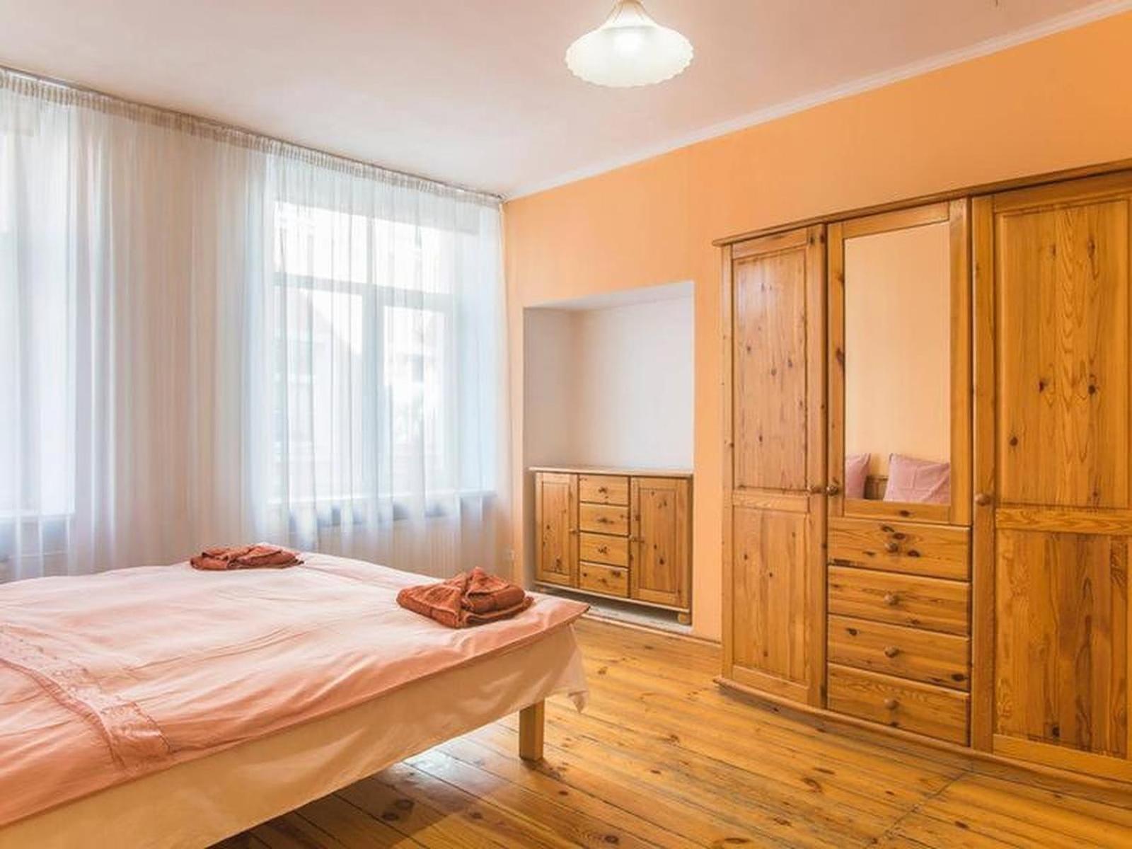 Riga Old City - 4 Bedroom Apartment view 3