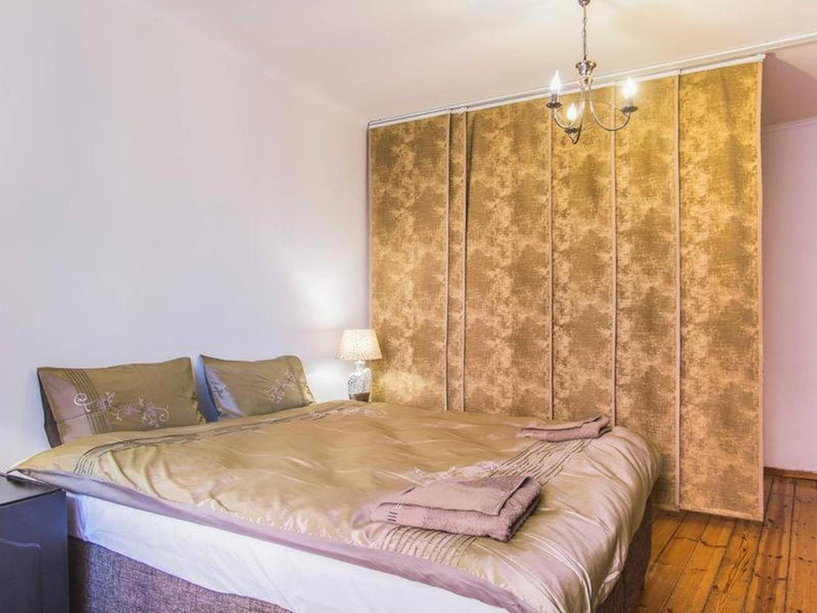 Riga Old City - 4 Bedroom Apartment view 5