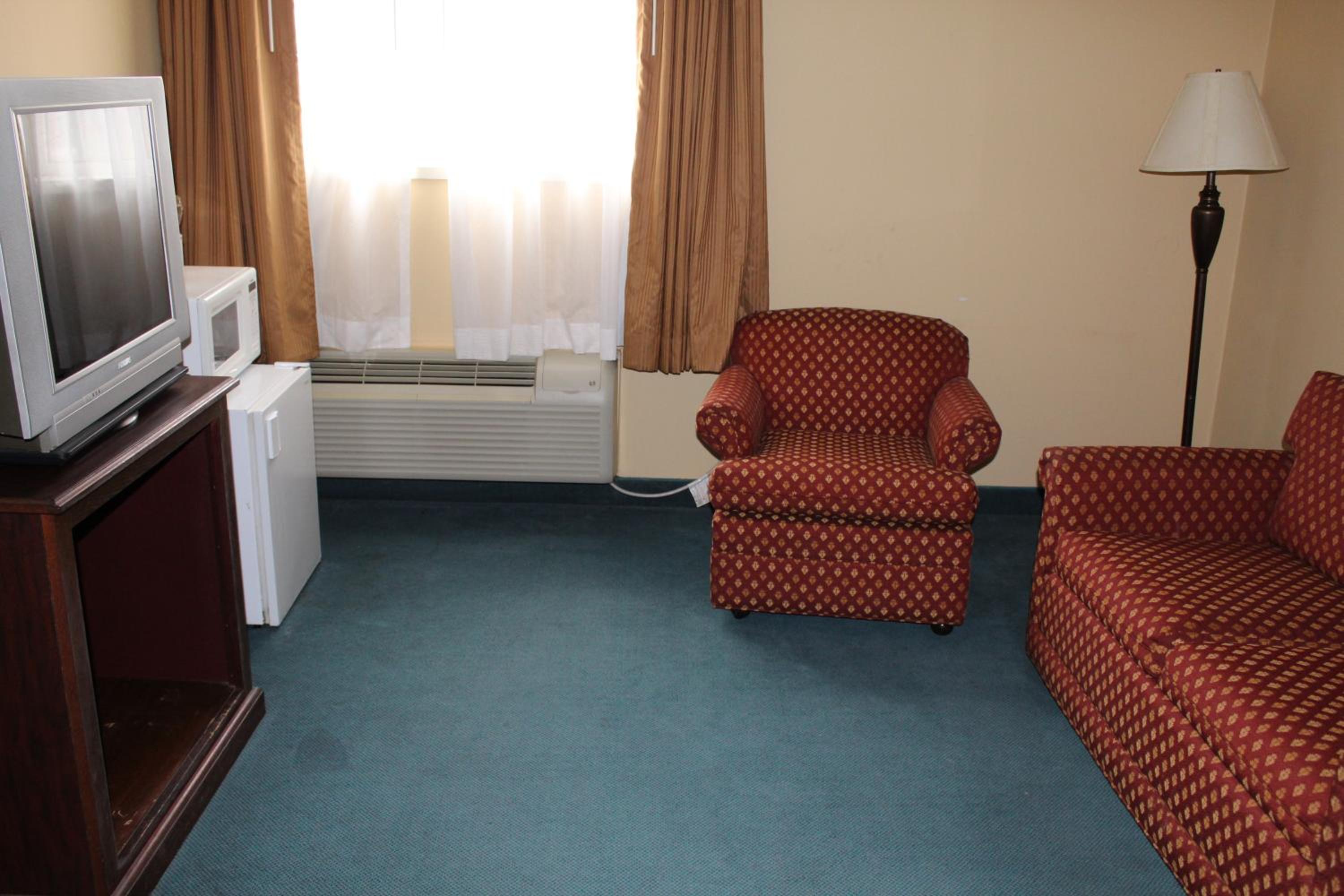 Mansion View Inn & Suites - Image 3