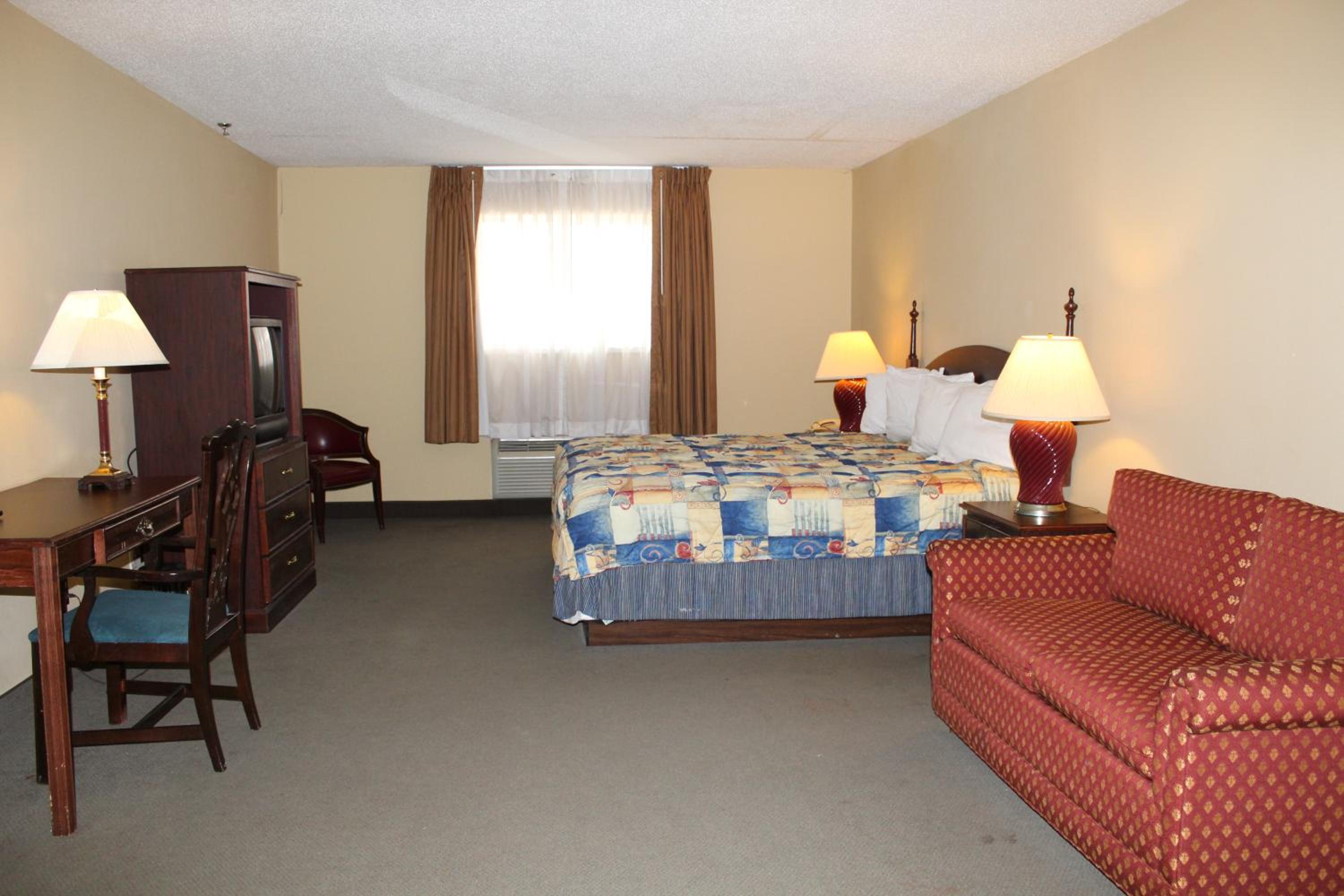 Mansion View Inn & Suites - Image 4