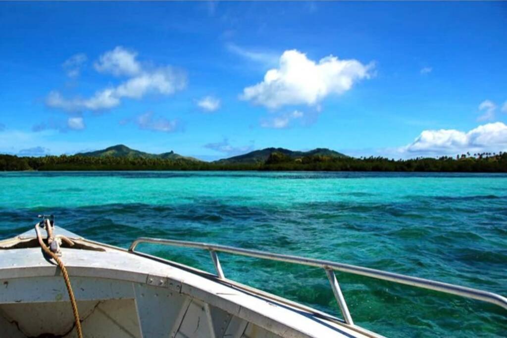 Private Oceanfront Fijian Villa Sleeps 8