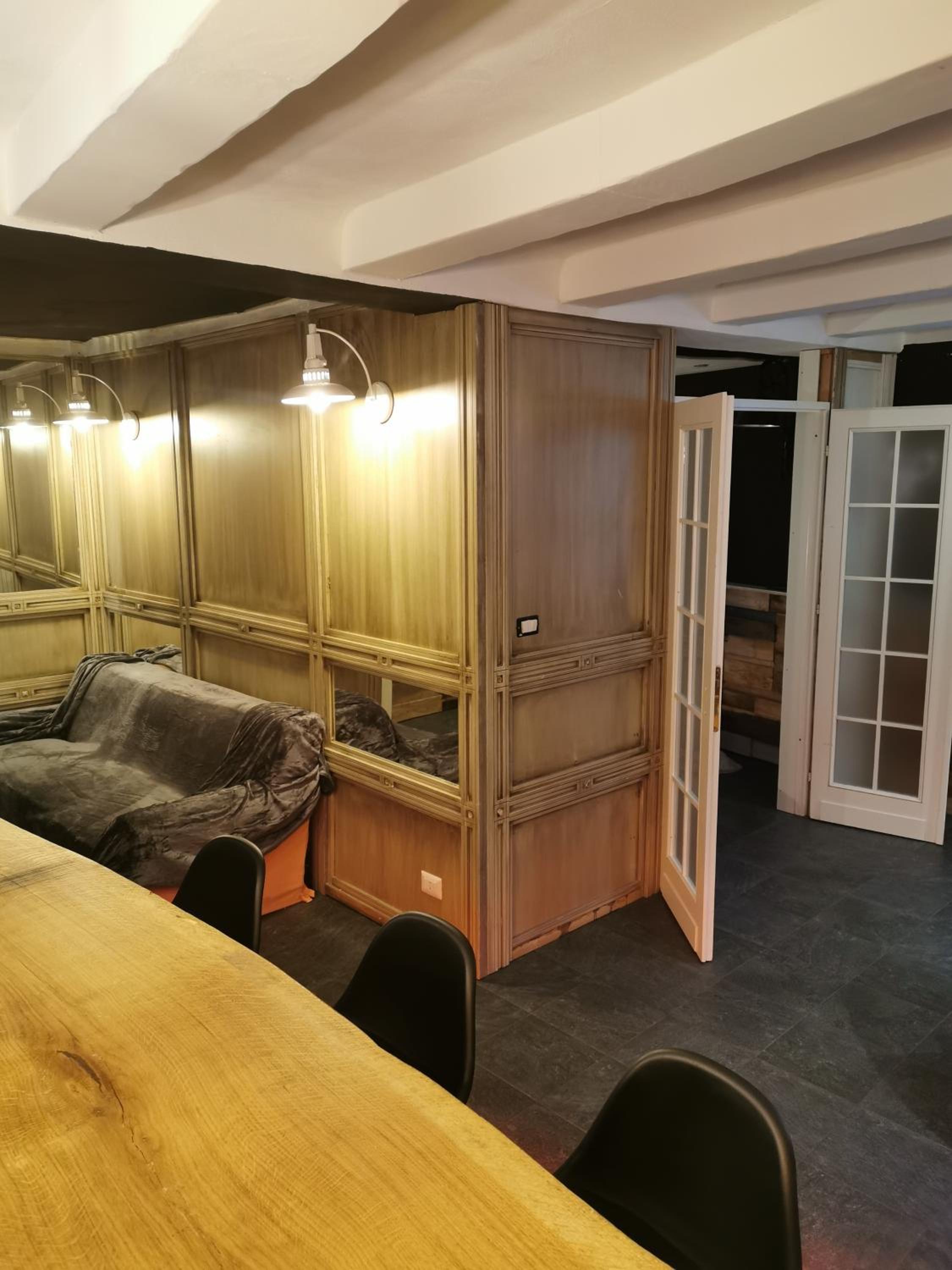 lounge