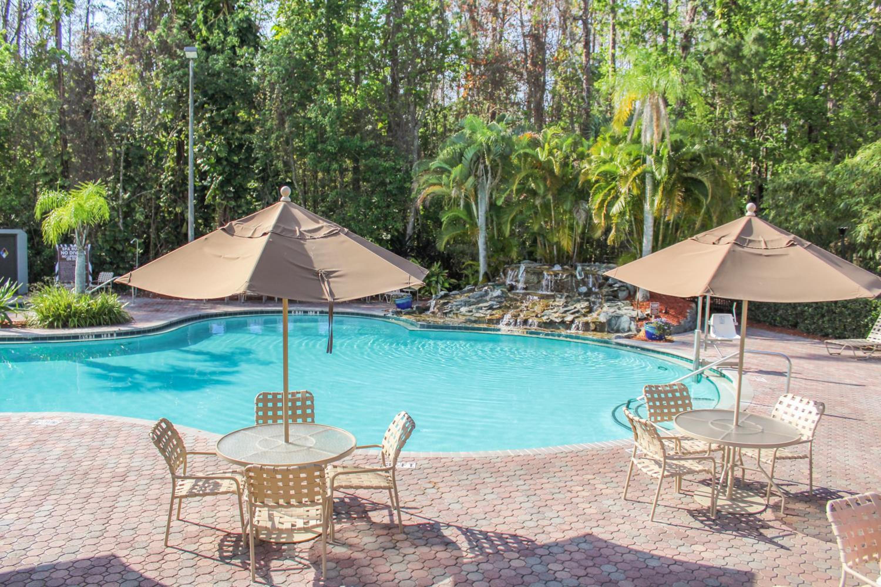 Parkway International Resort