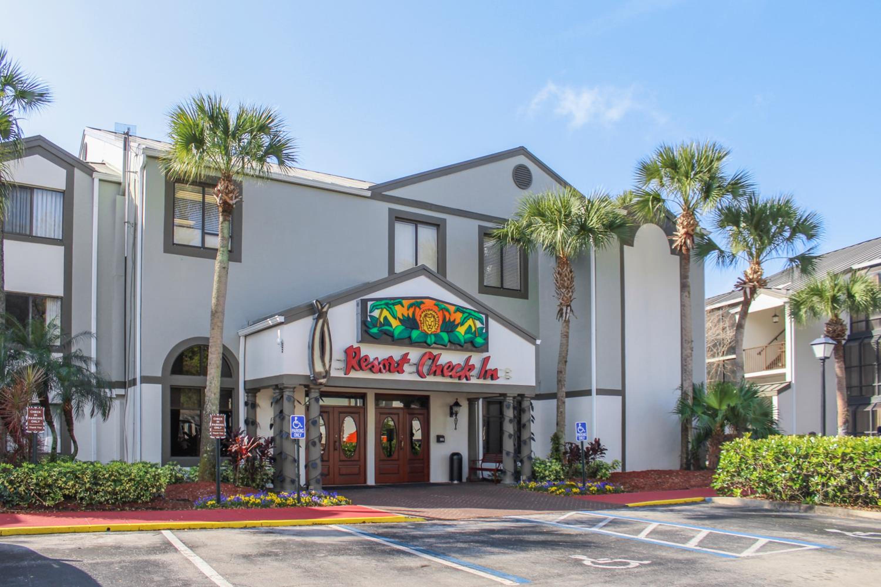 Parkway International Resort