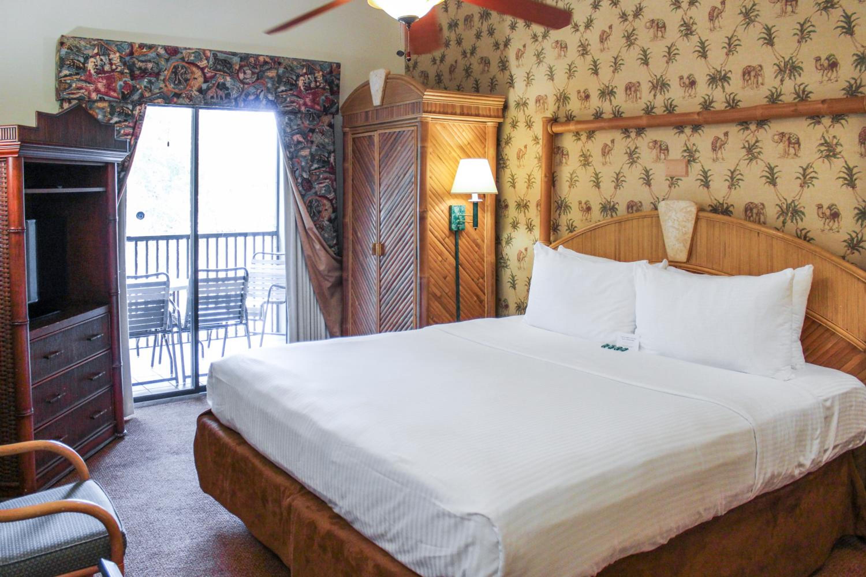 Parkway International Resort