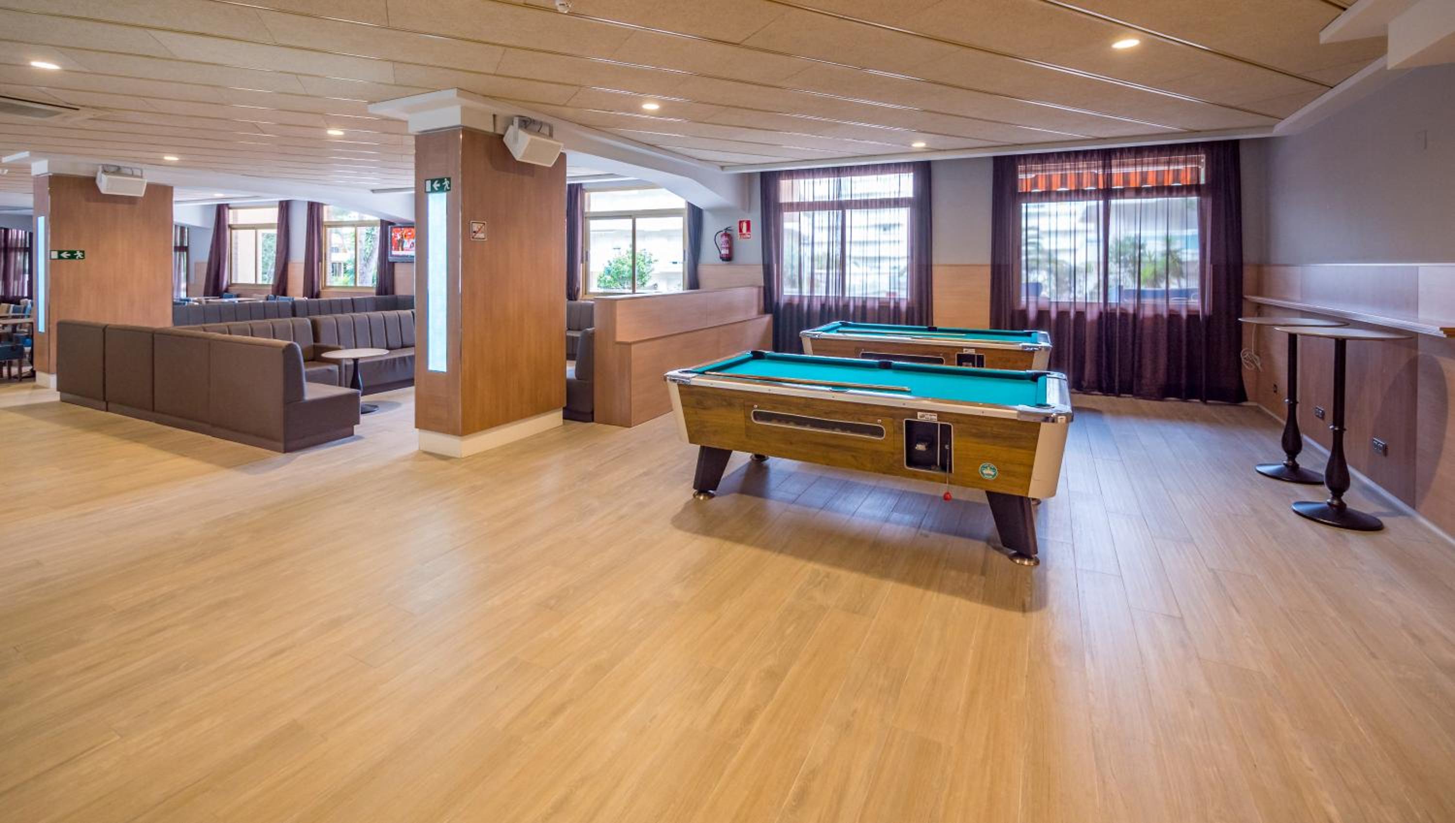 Golden Avenida Family Suites 4 Sup — photo 10
