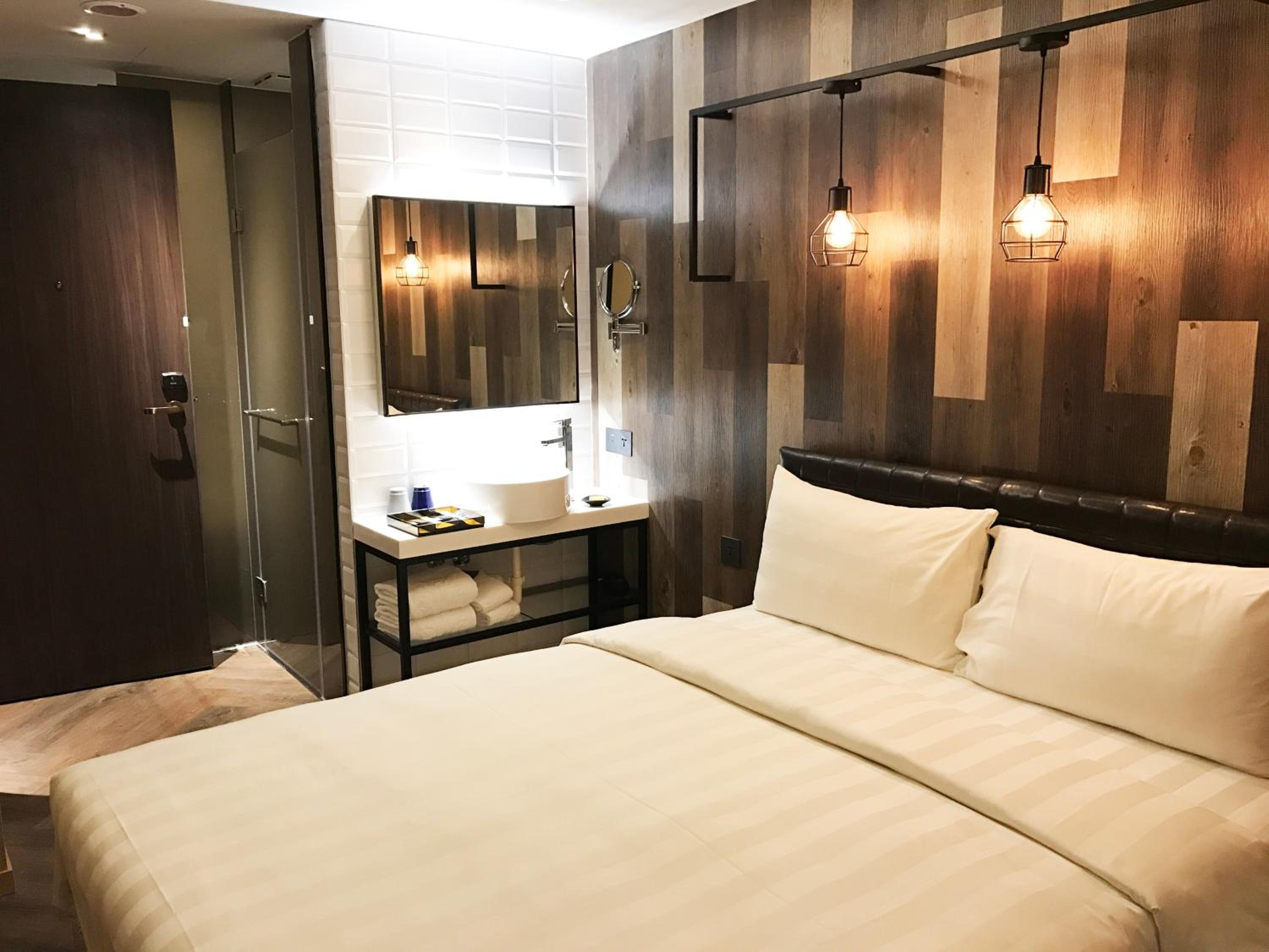 City Suites - Beimen 8