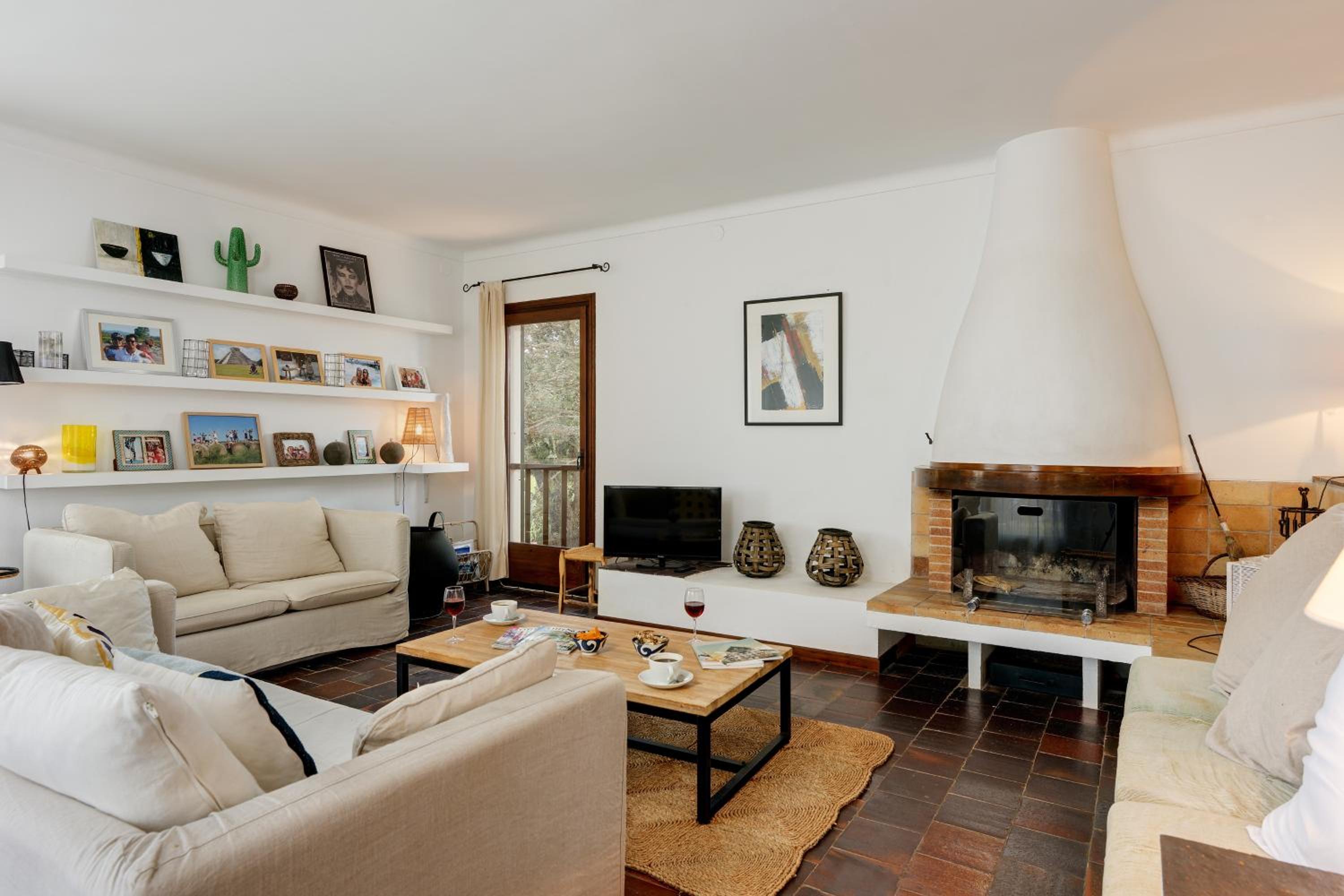 LA CASONA view 2