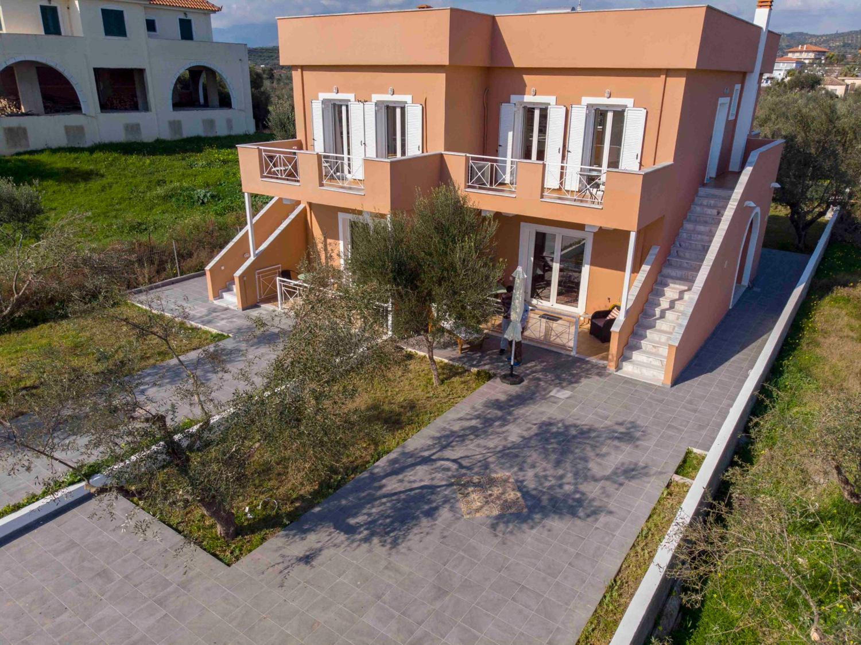 Malvazios Mavrovouni Beach House Right view 3