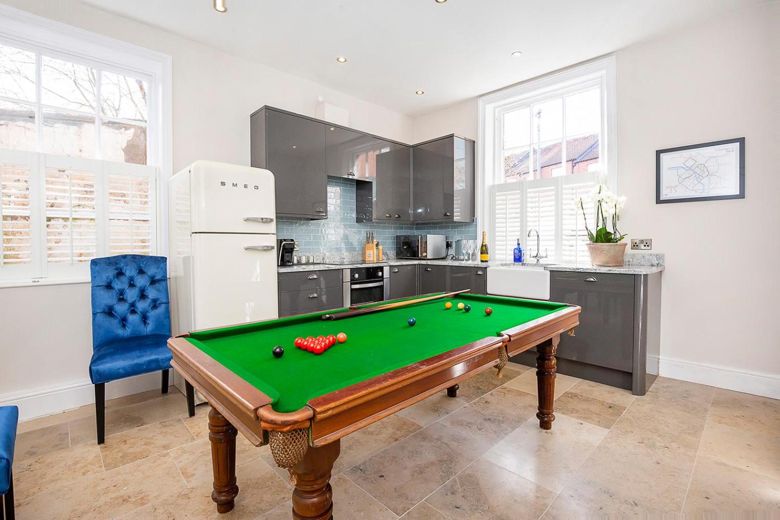 George Street Boutique Apartments with Free Parking view 3