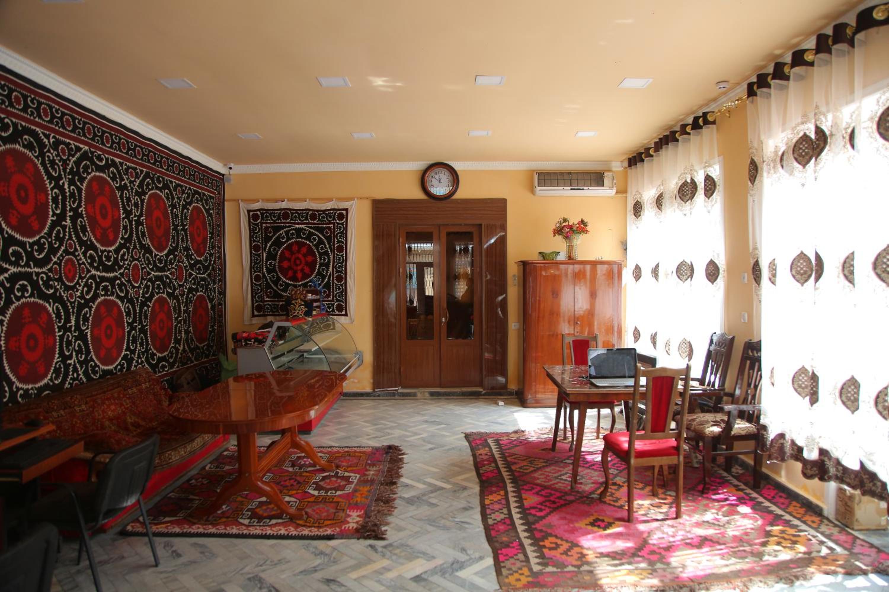 Photo 44