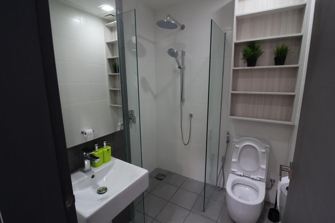 Suasana Residence by Nest Home