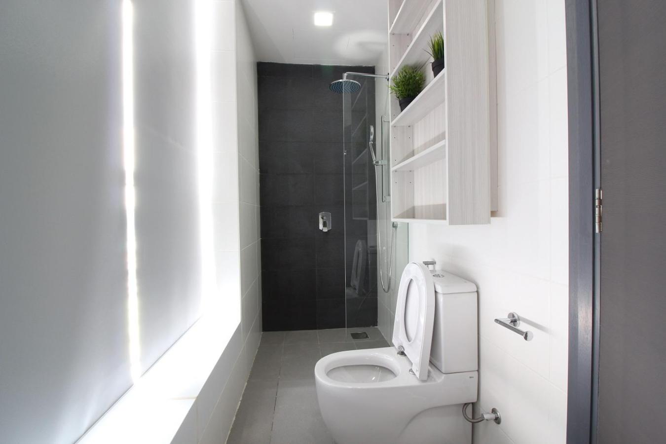 Suasana Residence by Nest Home