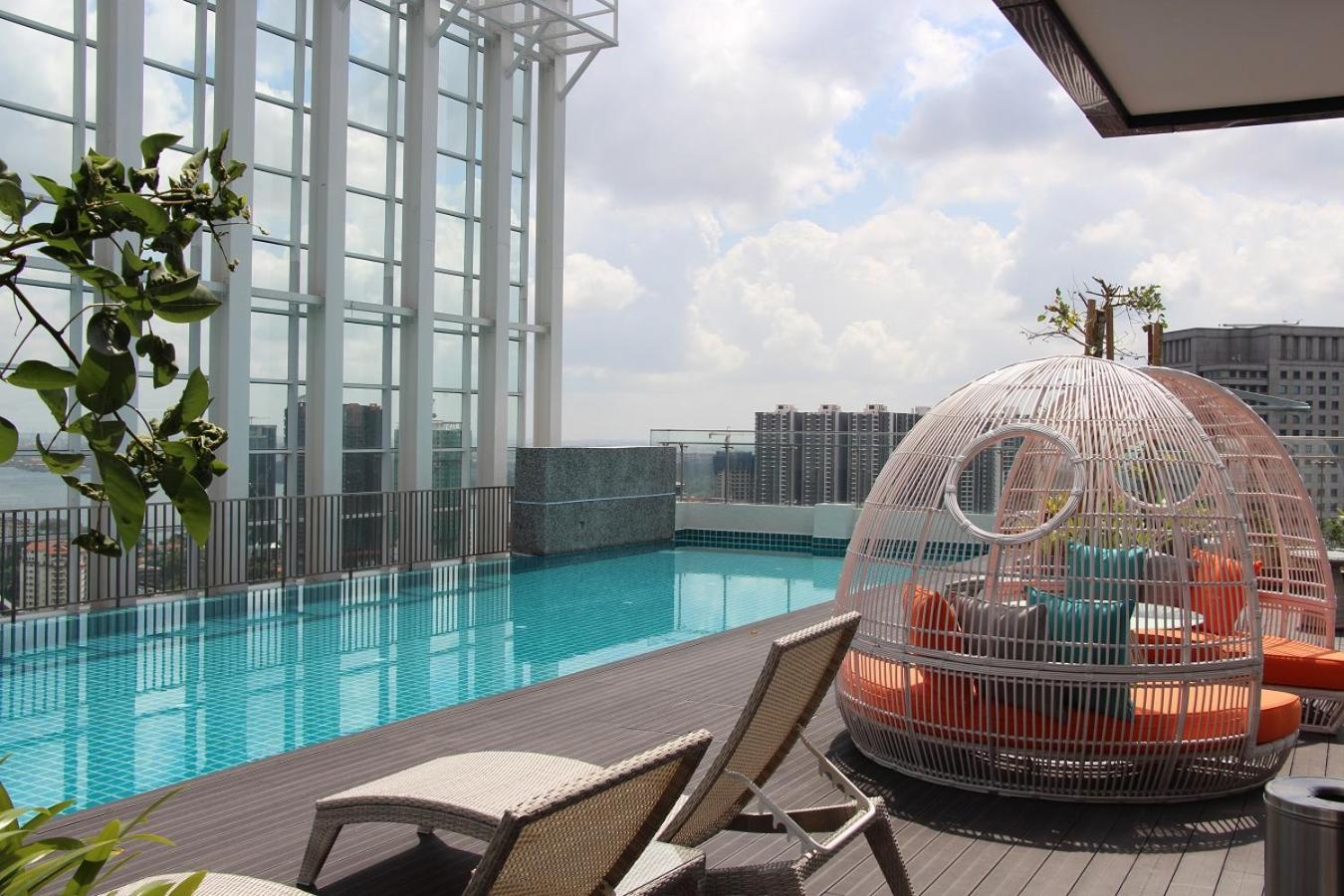 Suasana Residence by Nest Home