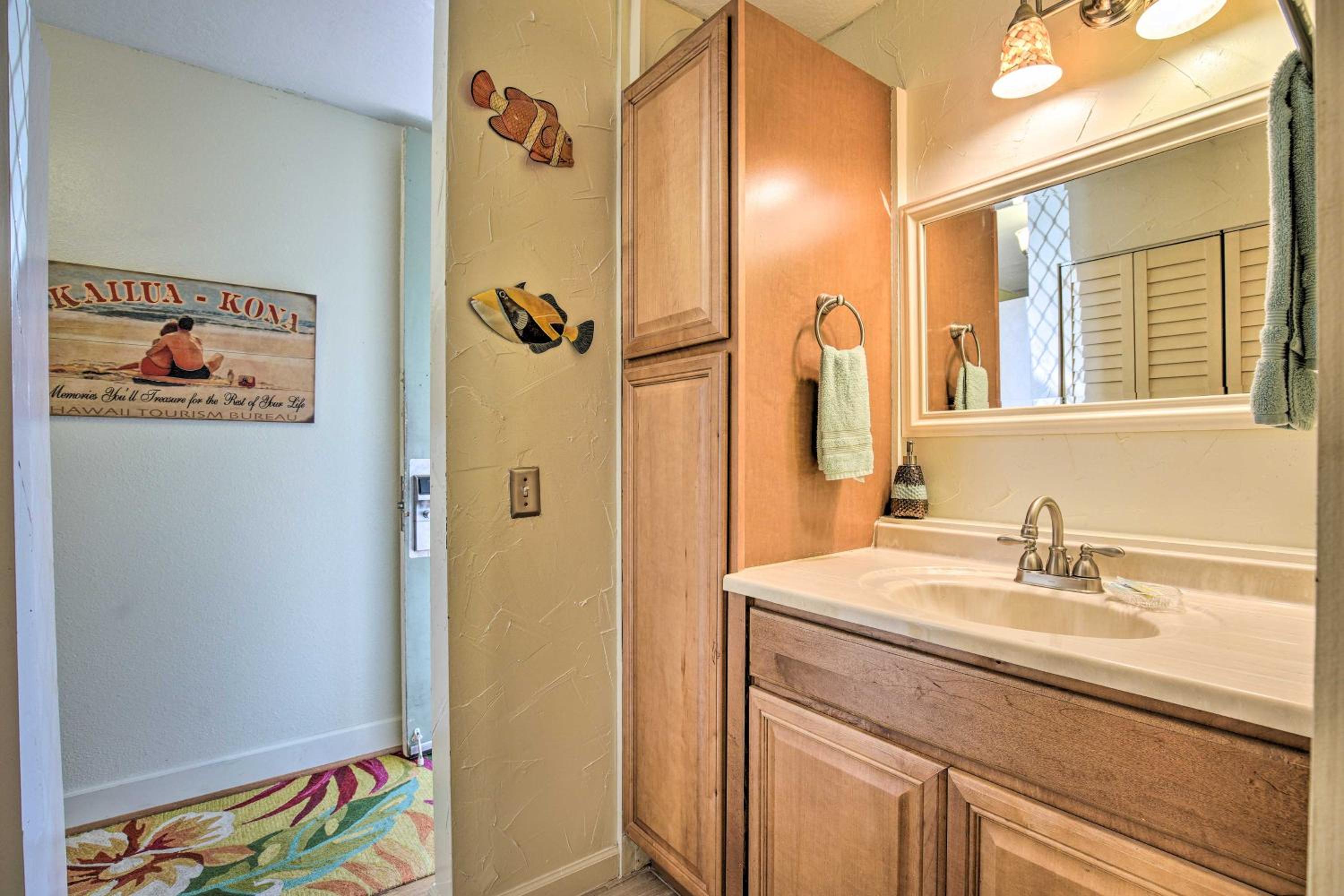 BOOK CHRISTMAS AND WINTER DATES HERE - ISLANDER CoNDOS
