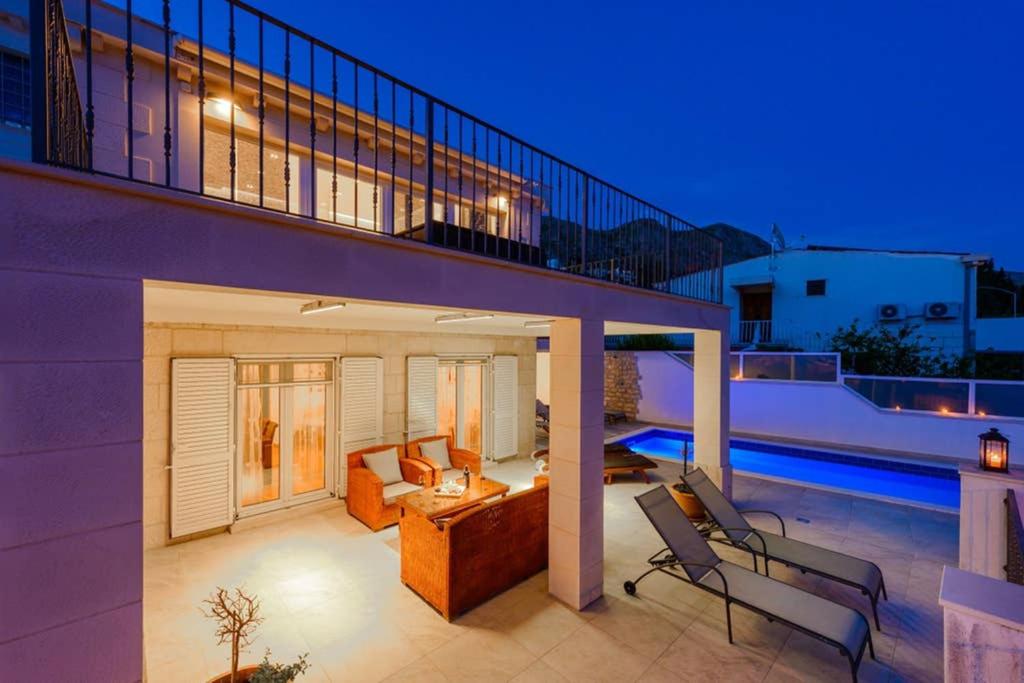 Villa Mlini with private Pool and Sea view view 4