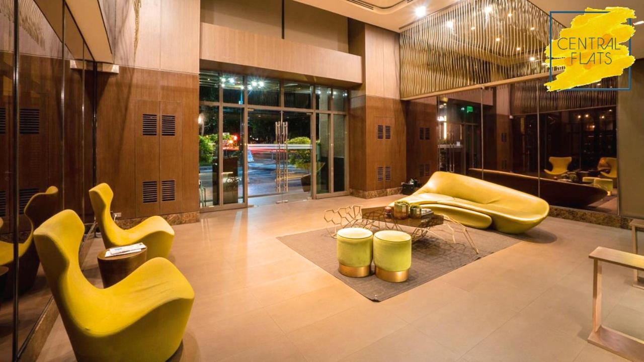 KL Tower Makati Apartments by PH Staycation view 2