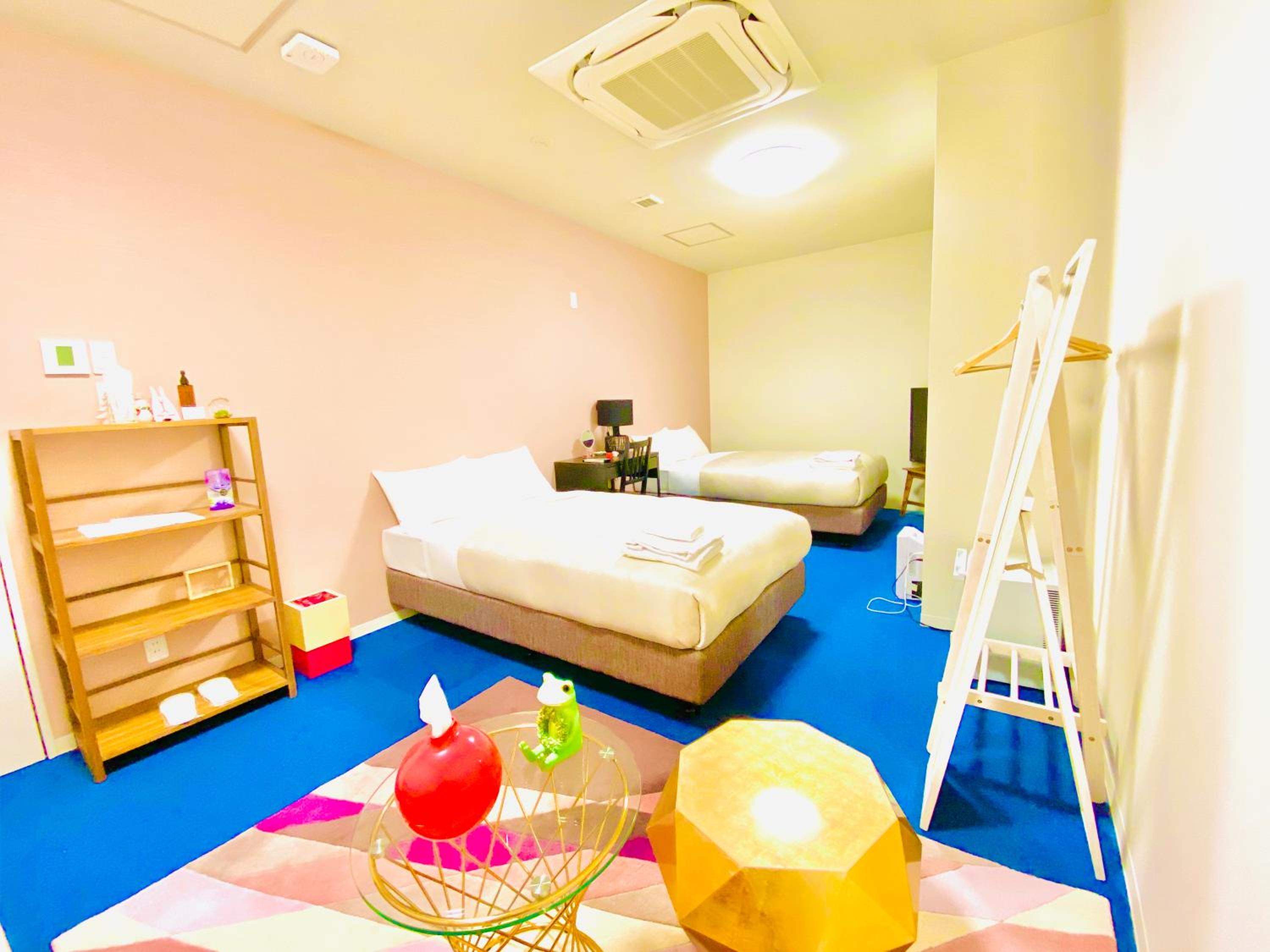 hotel room