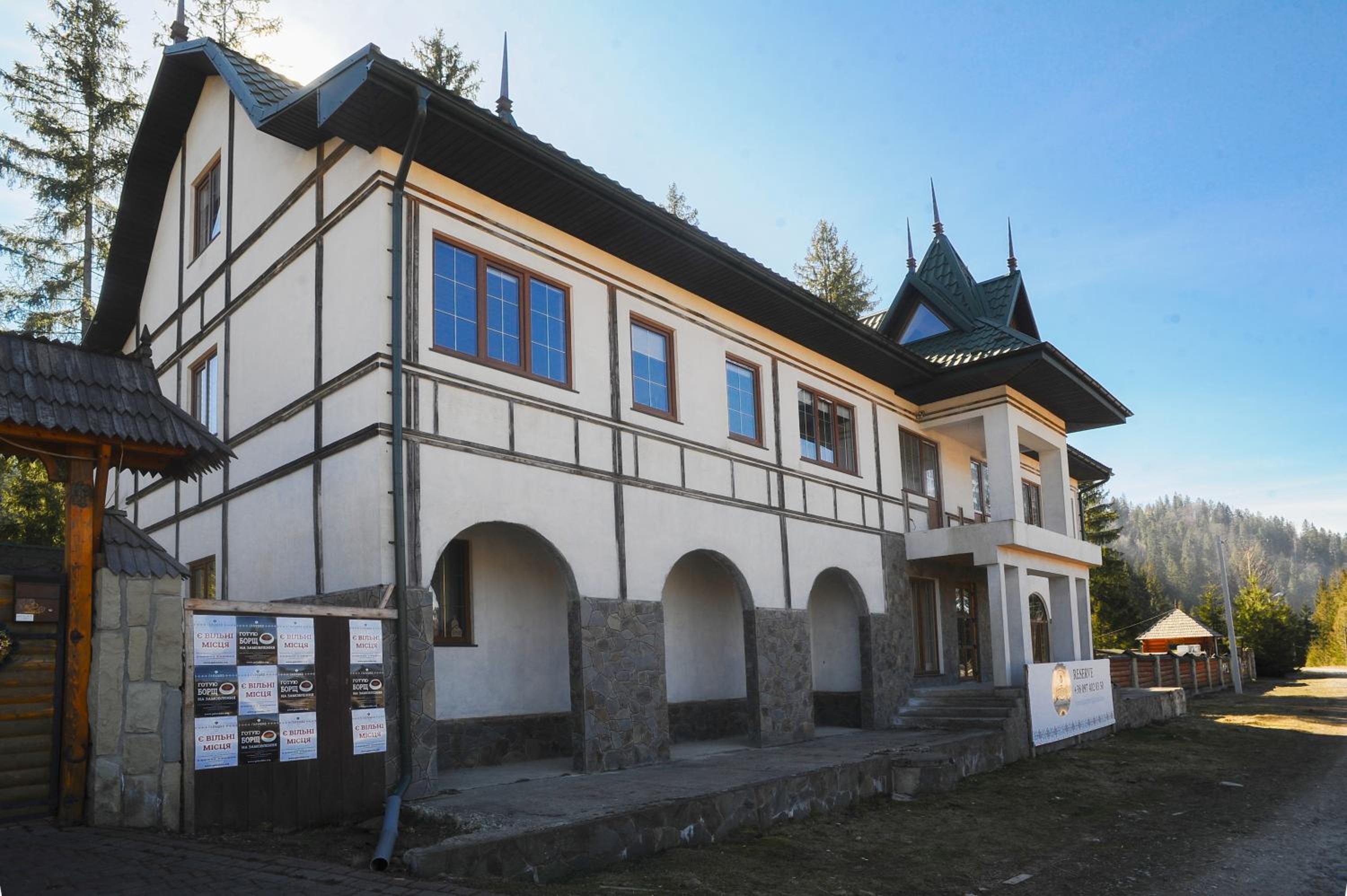 Photo 11