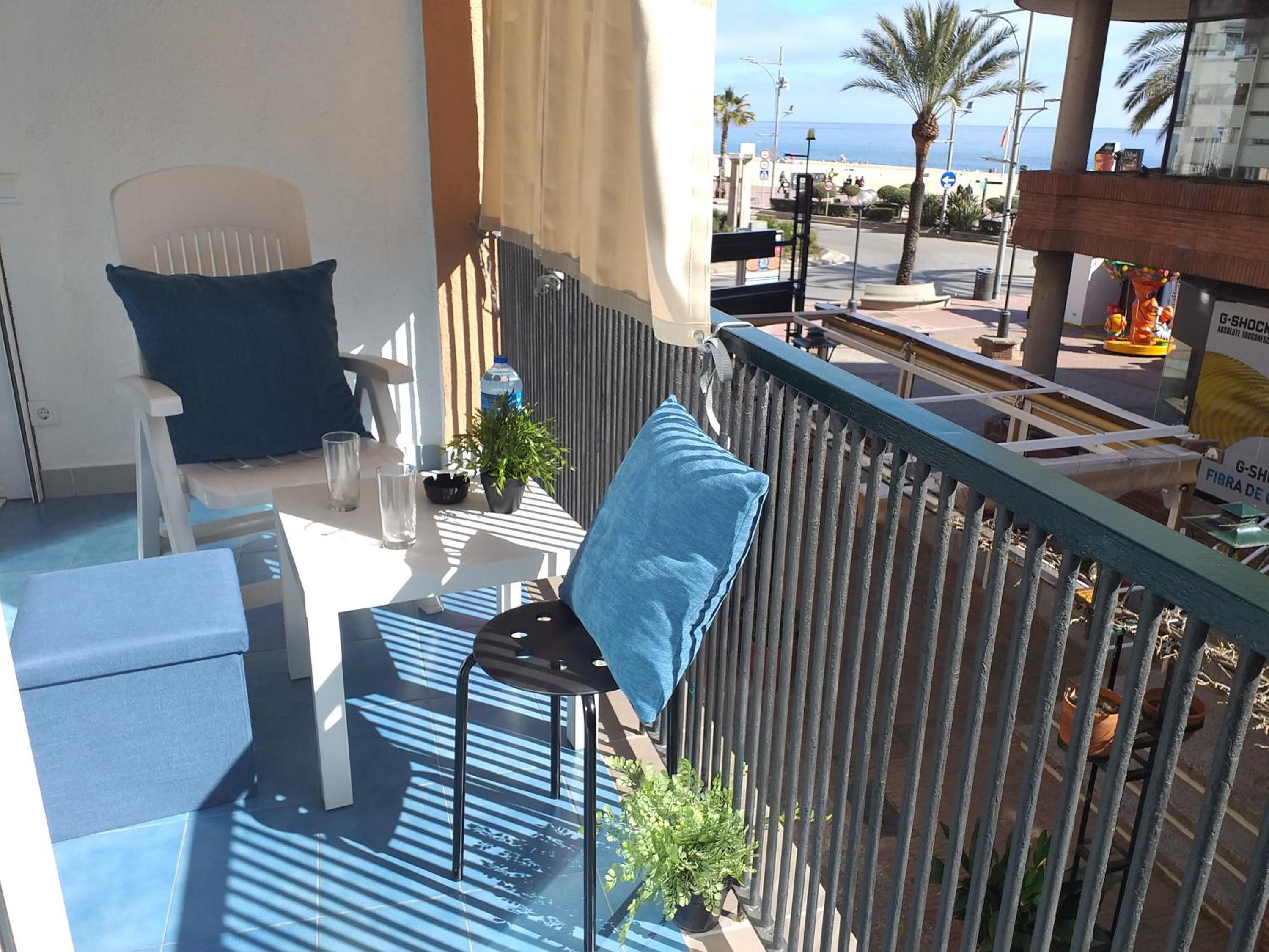 APARTAMENTO con TERRAZA VISTAS AL MAR