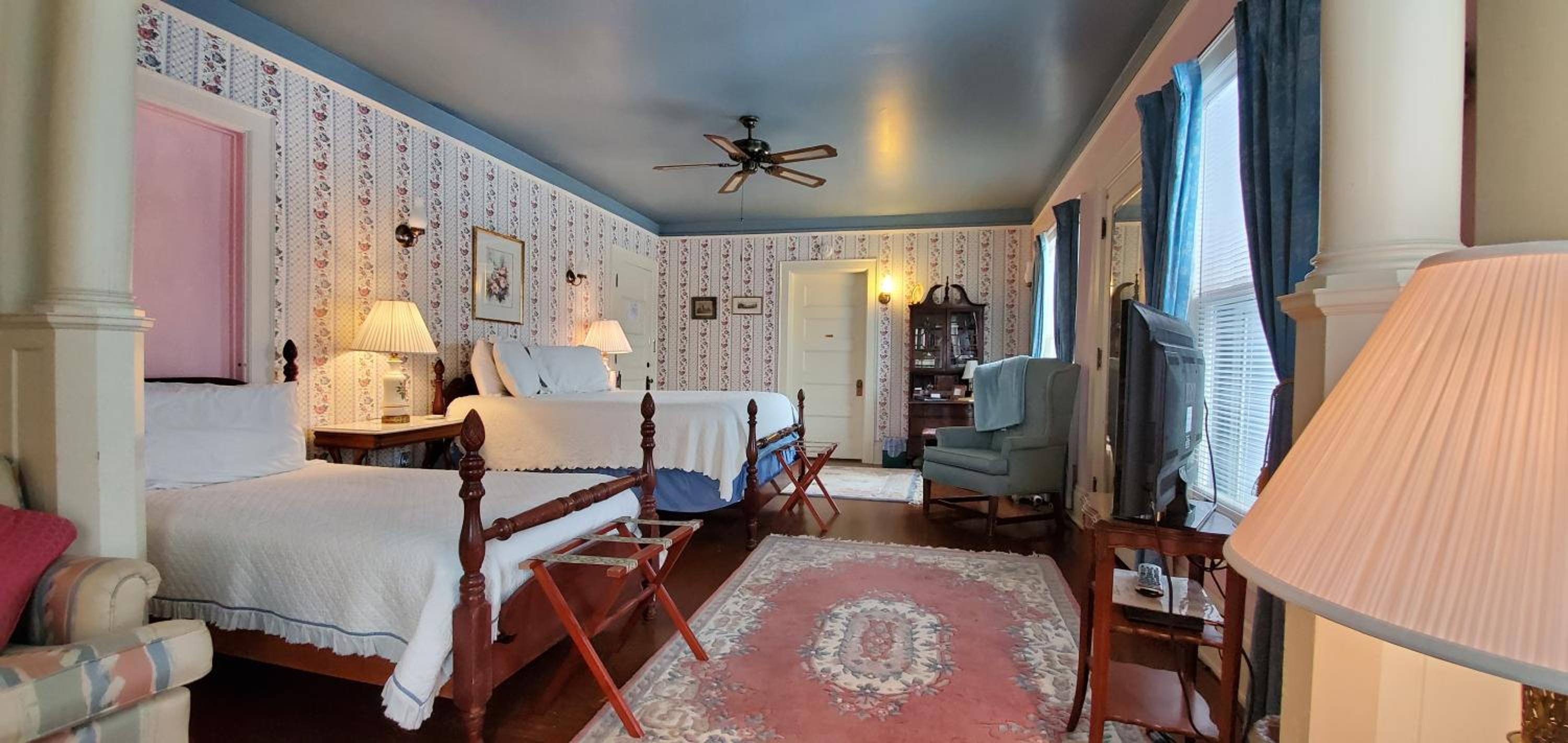Saravilla Bed & Breakfast