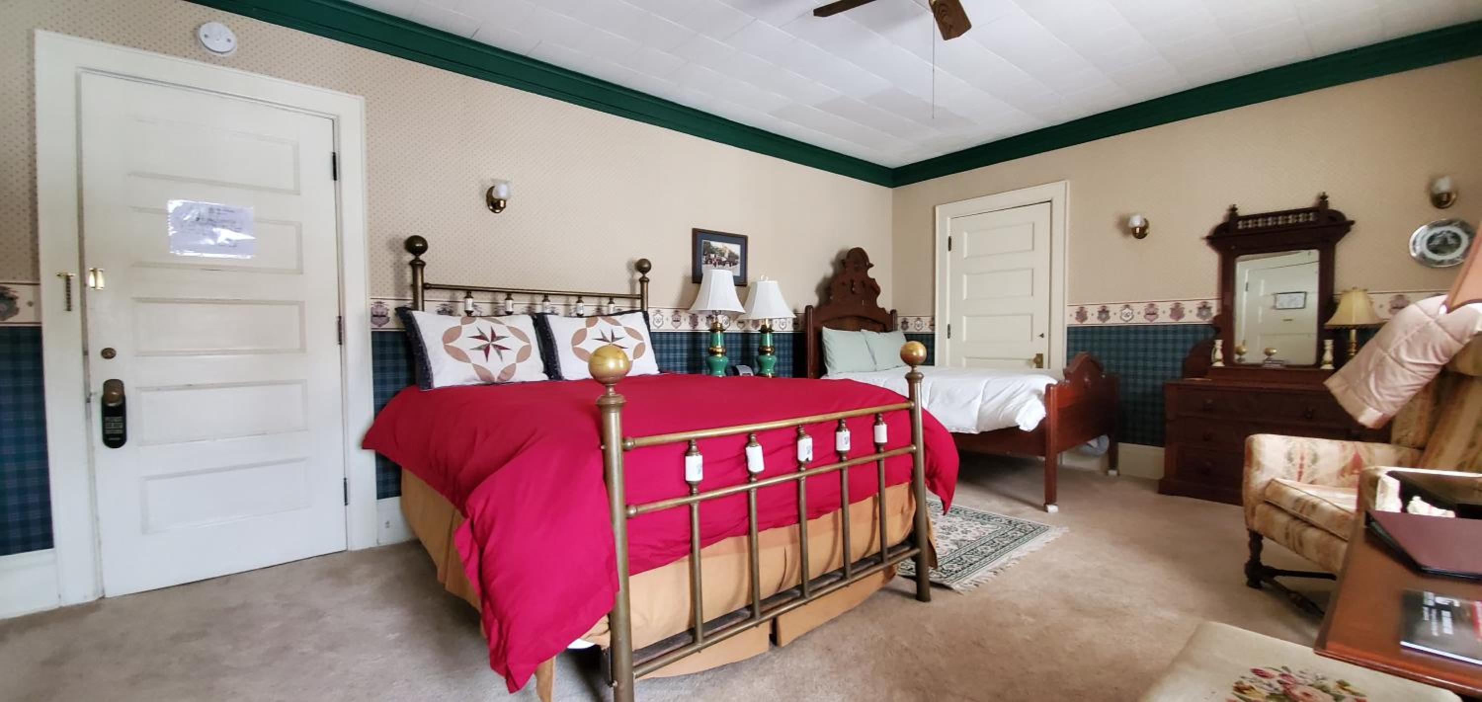 Saravilla Bed  Breakfast - Property Image 7