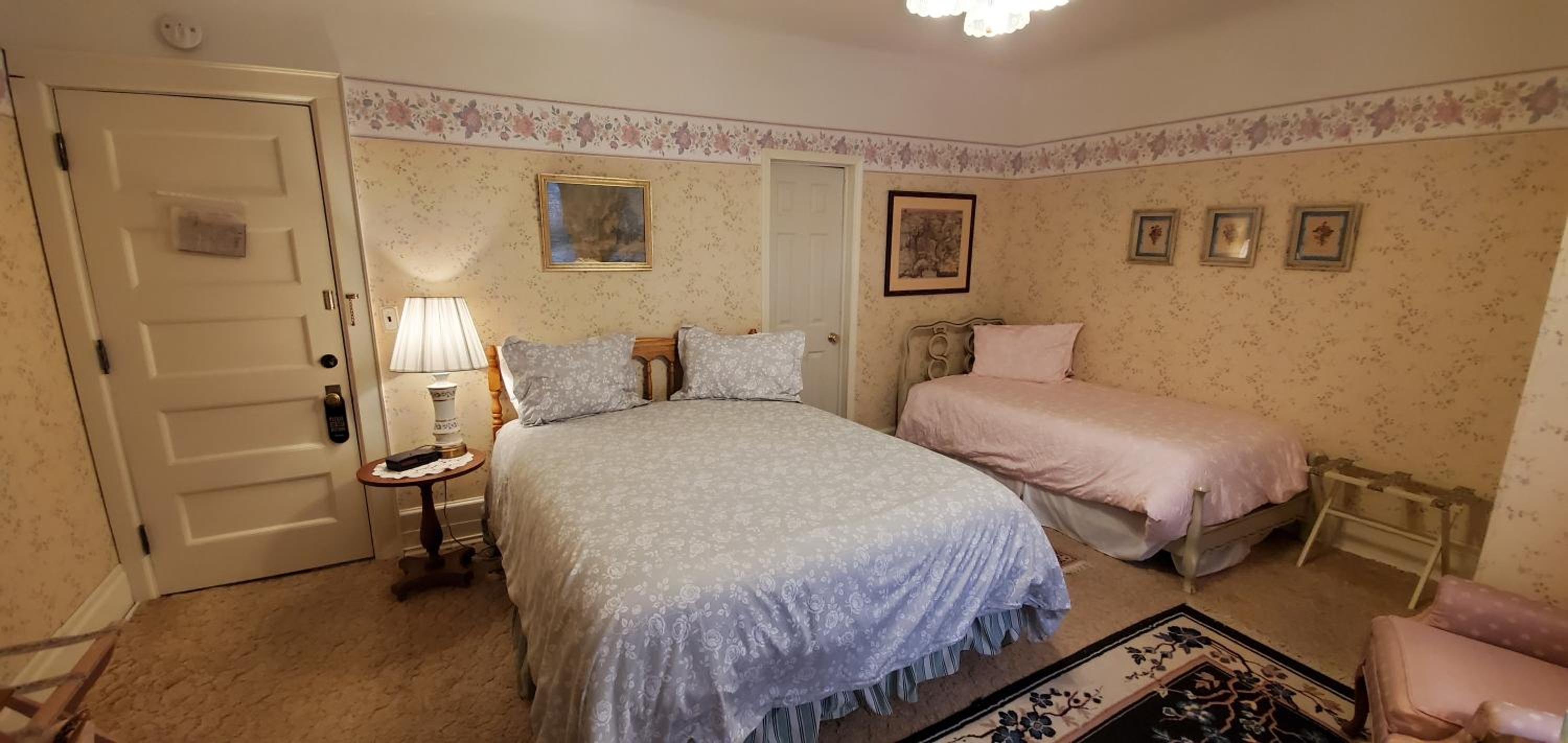 Saravilla Bed  Breakfast - Property Image 2