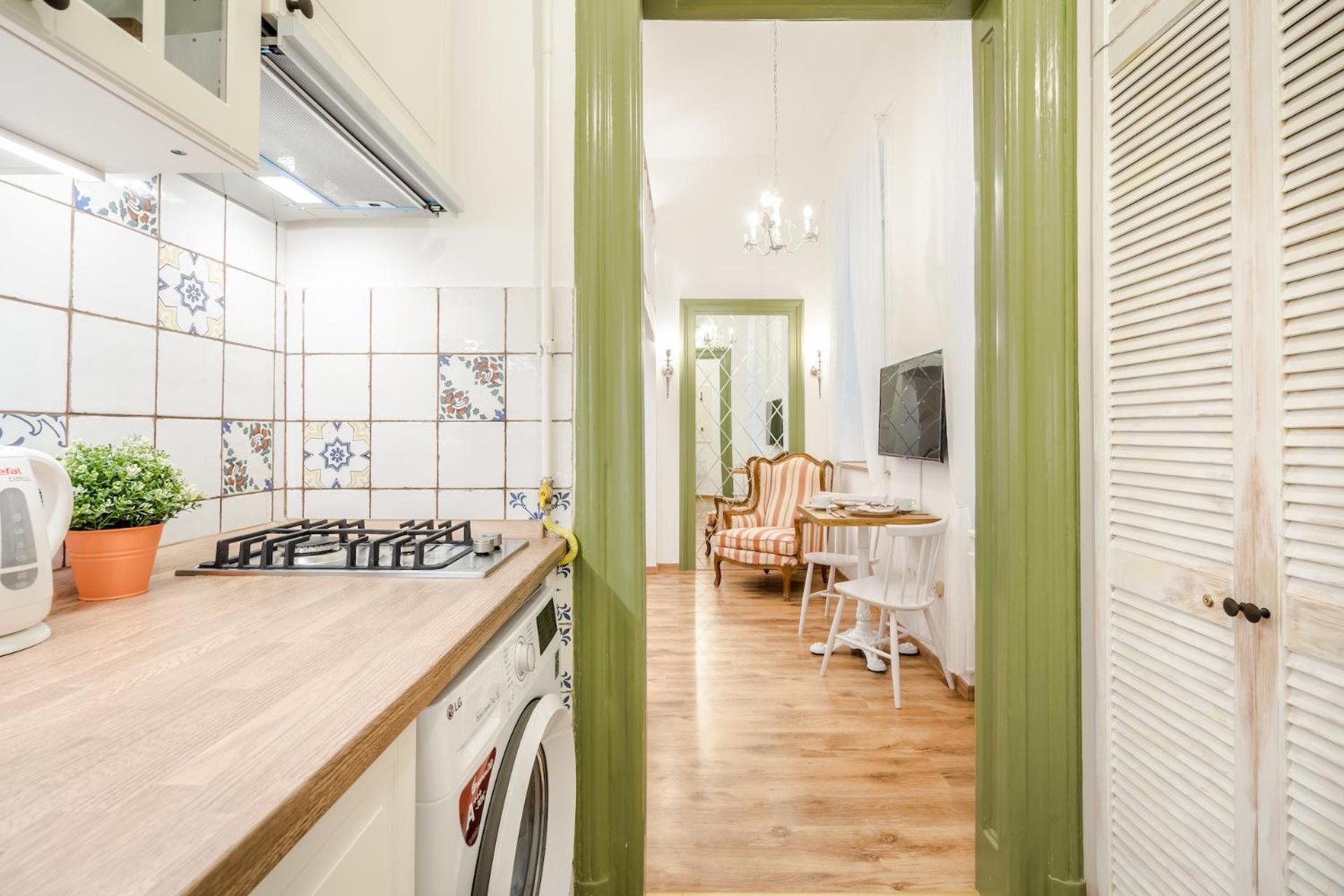Provence Home - CityCenter, TV, Washer, Coffee-Tea view 4