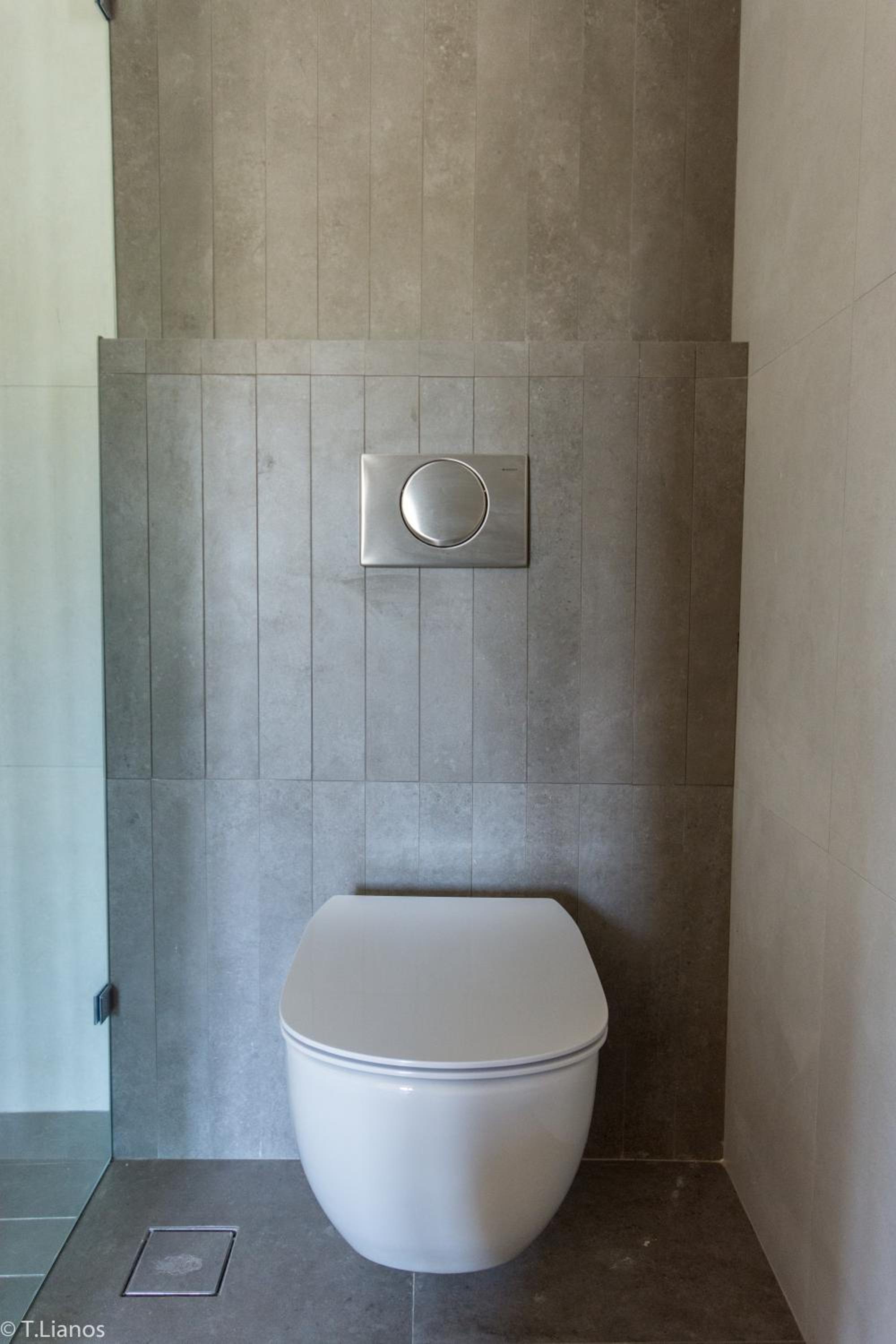 Alos Residence
