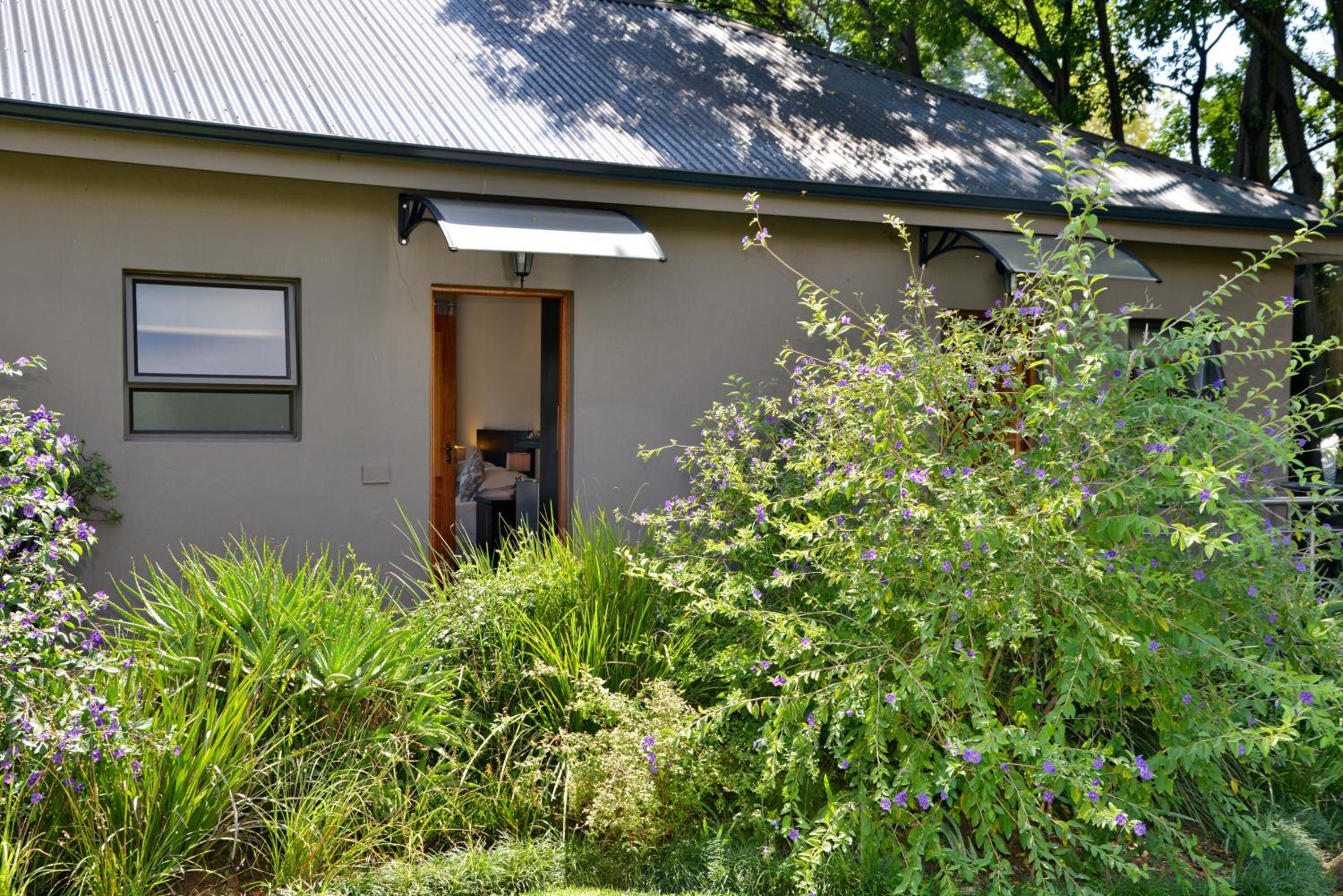 Sand River Guest House