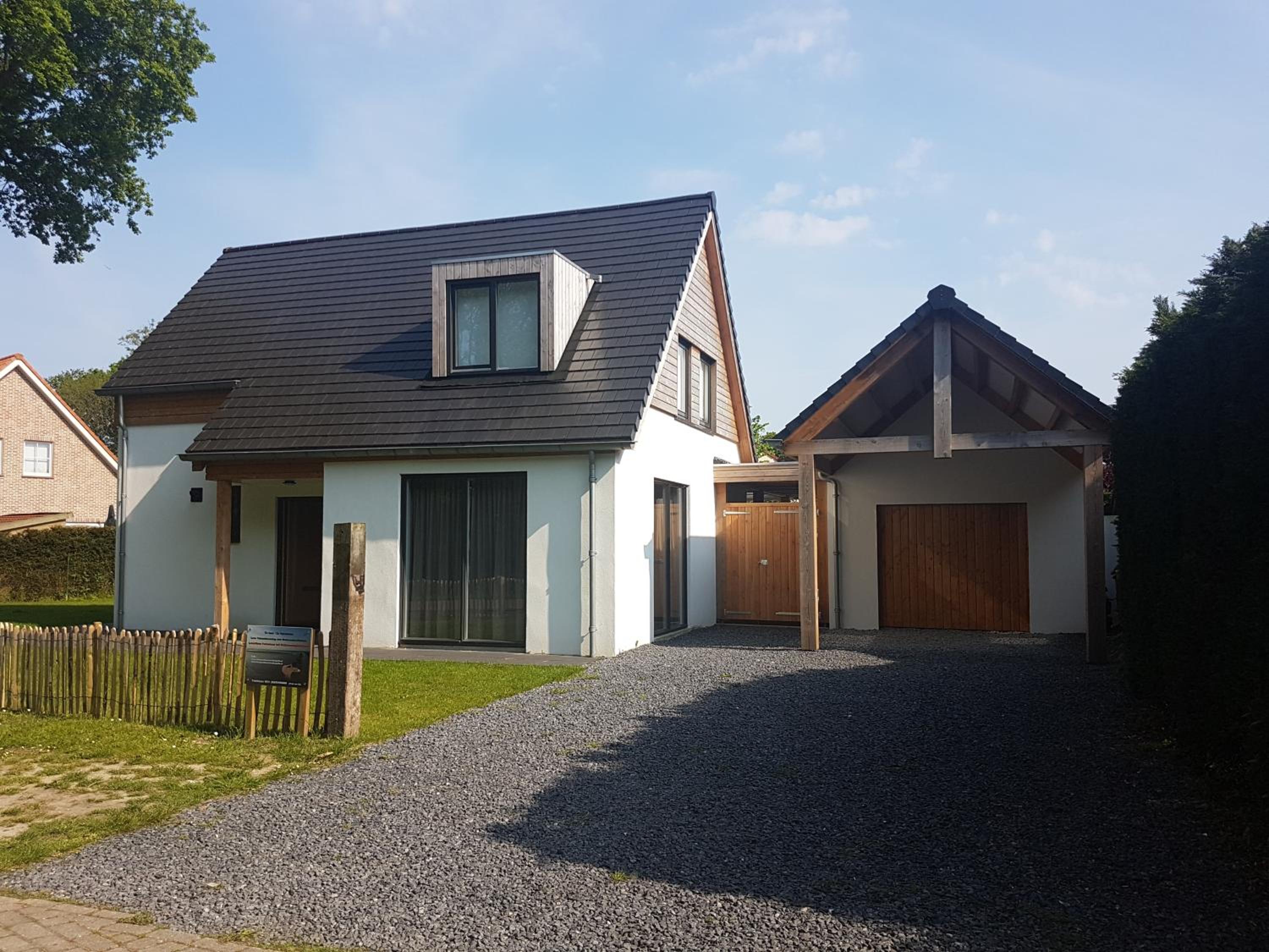 Het Zeehuys view 2