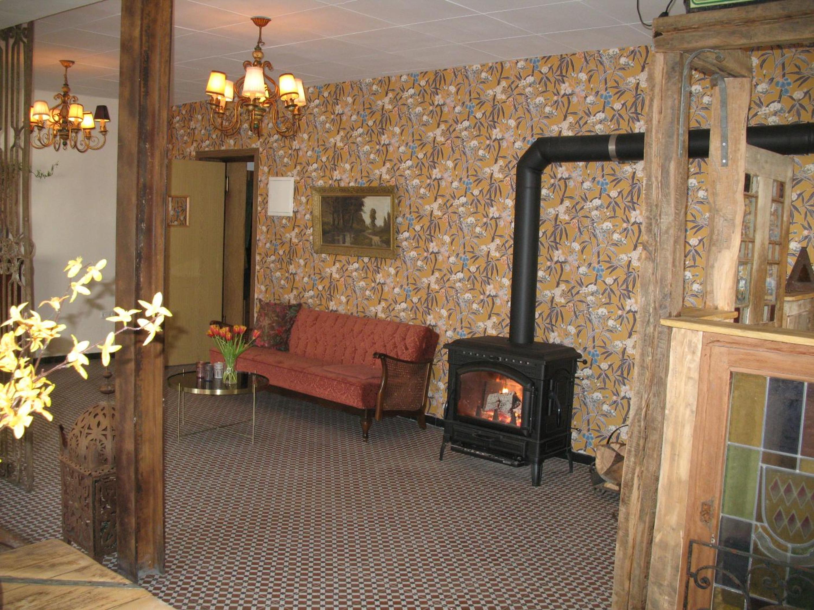 Photo 7