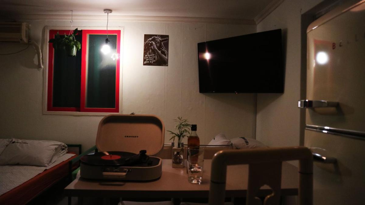 Hostel Korea - Original