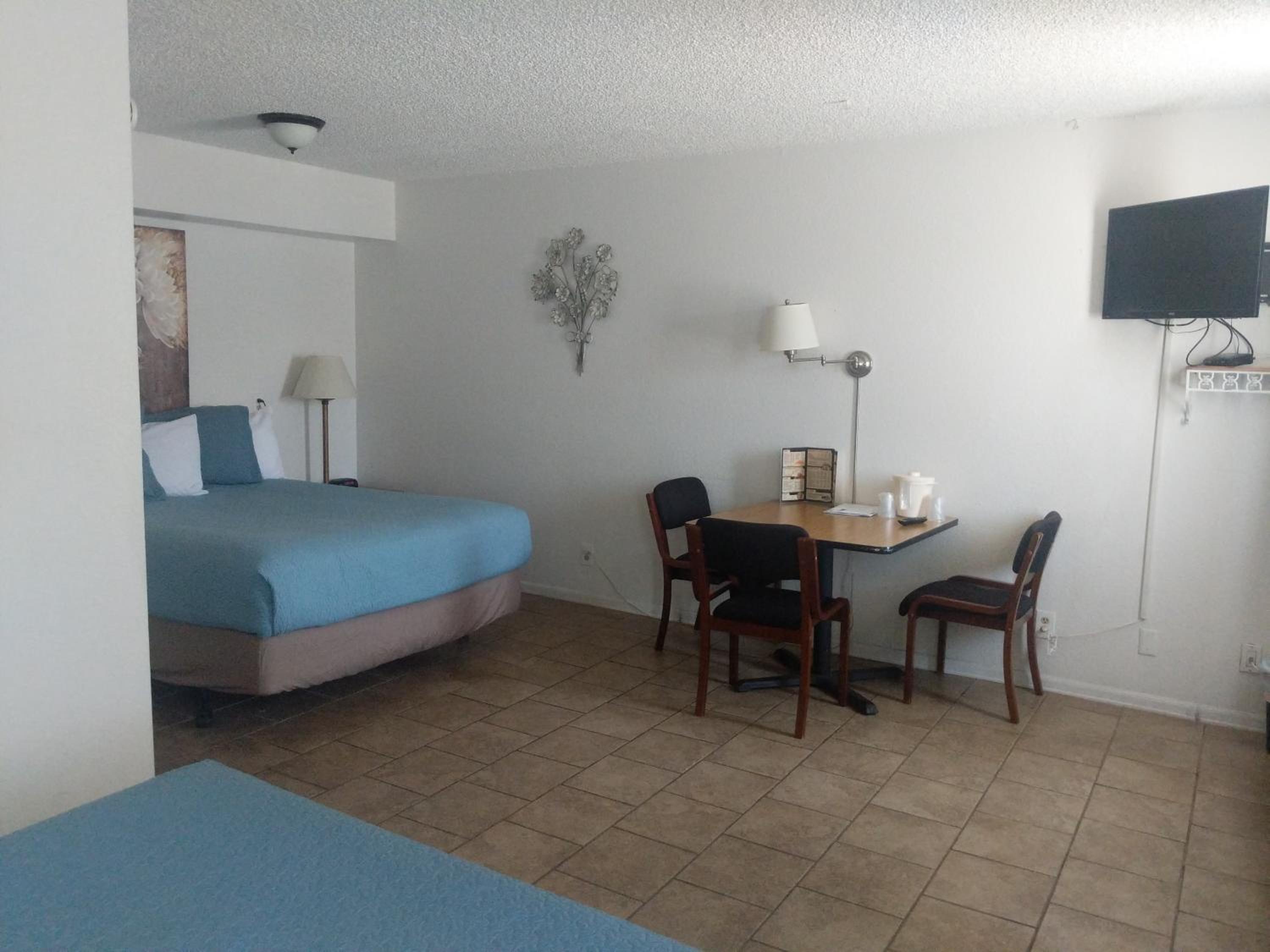Little Daisy Motel
