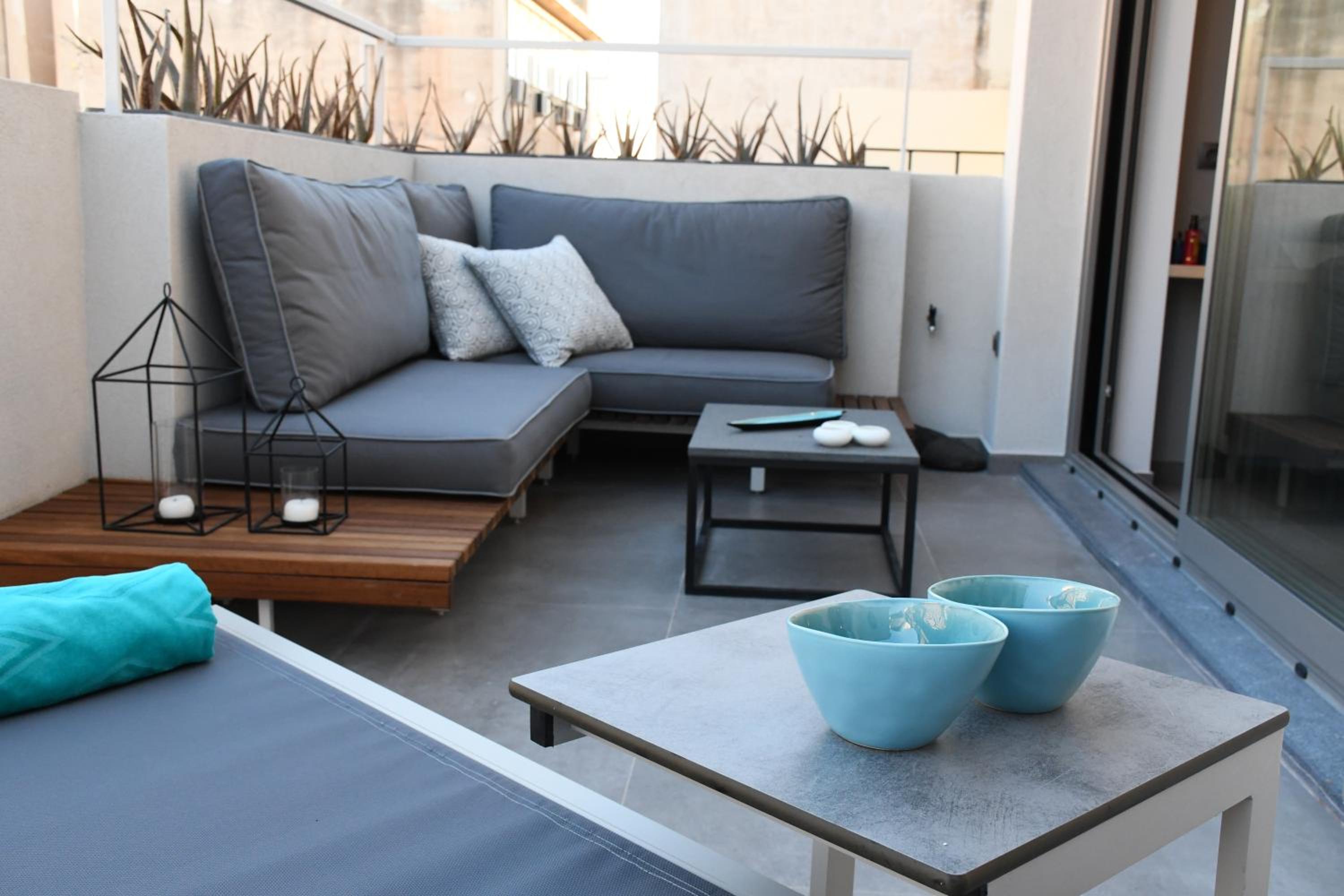balance & terrace