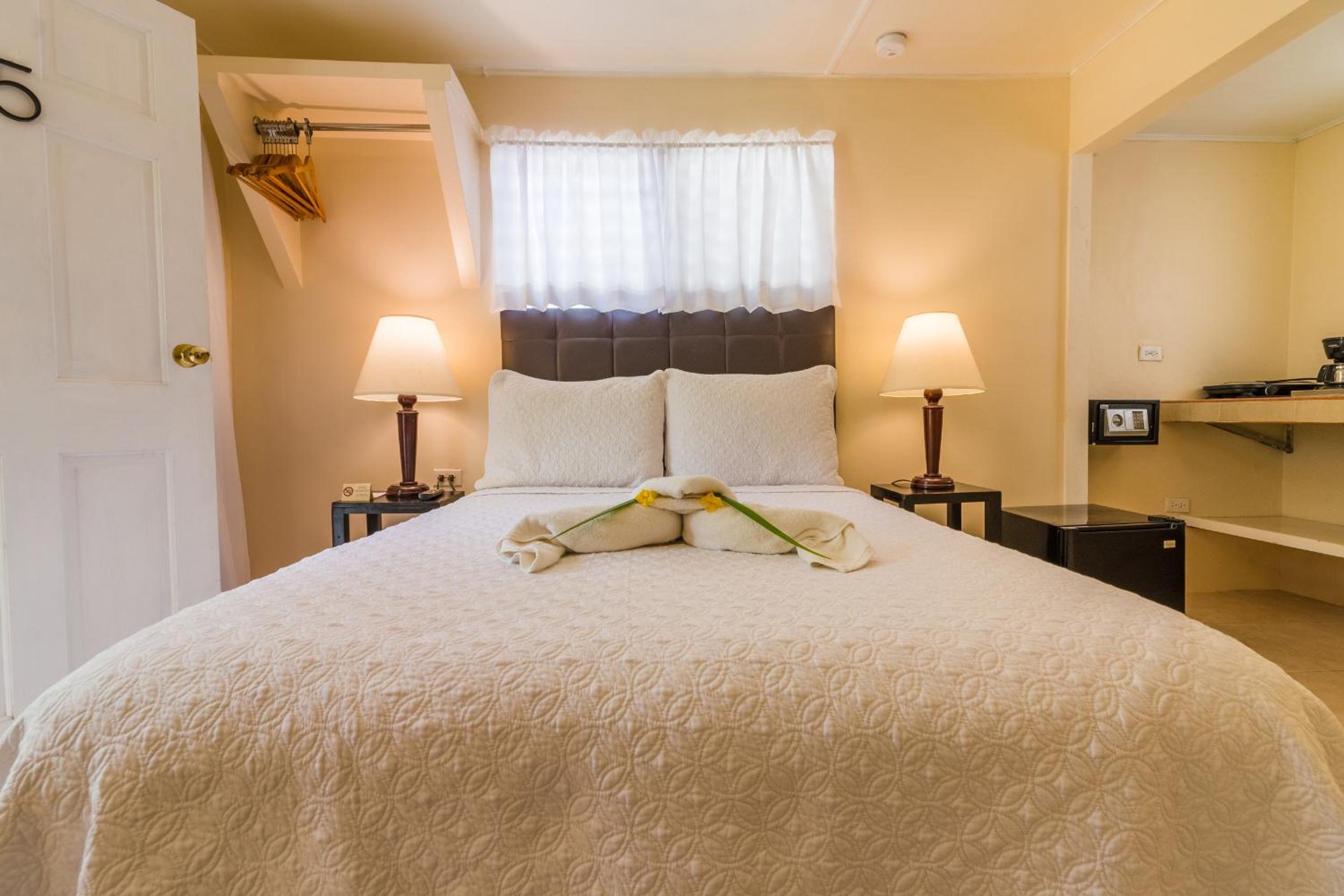 Travellers Beach Resort - Photo 26