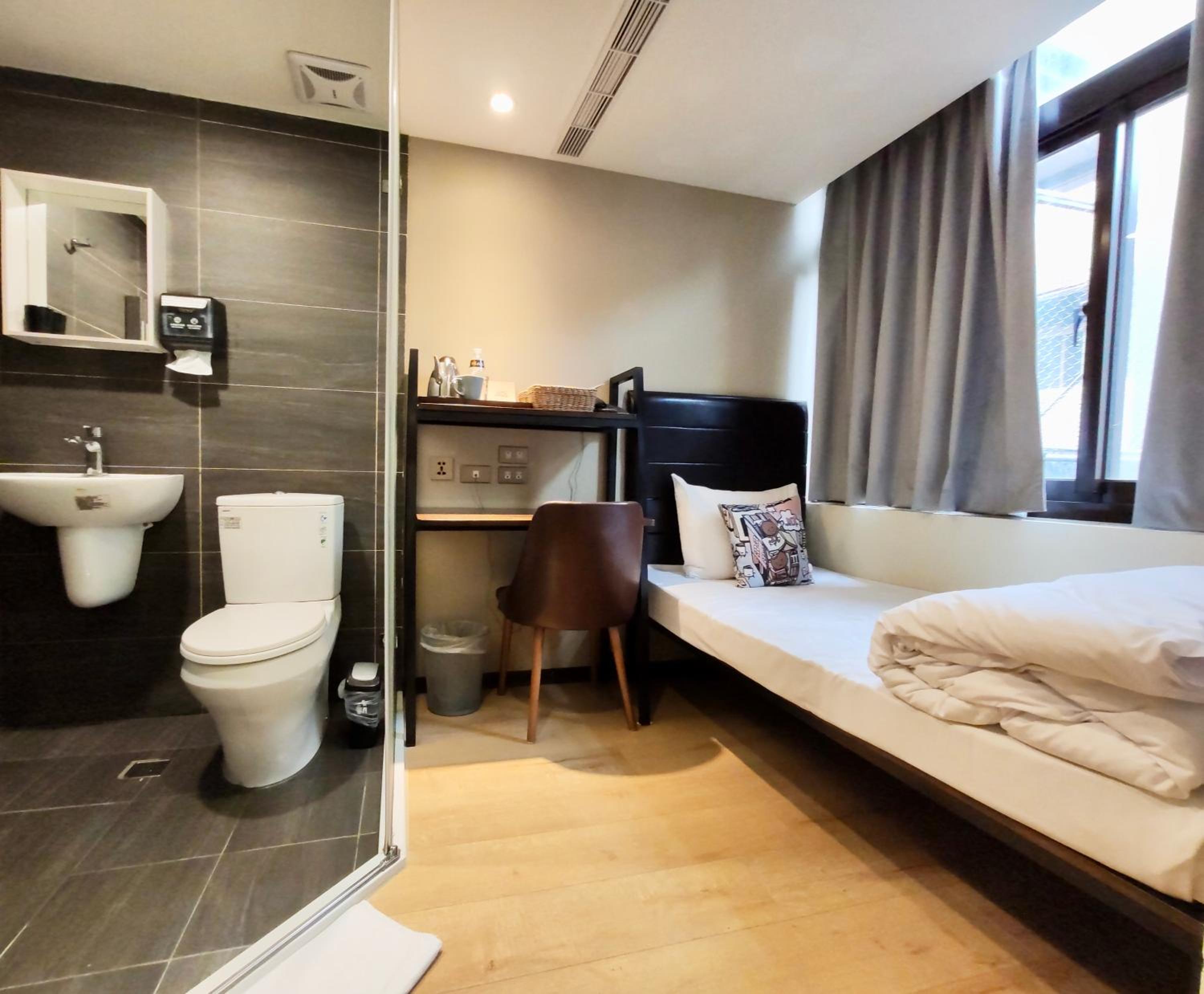 Just Live Inn-Keelung